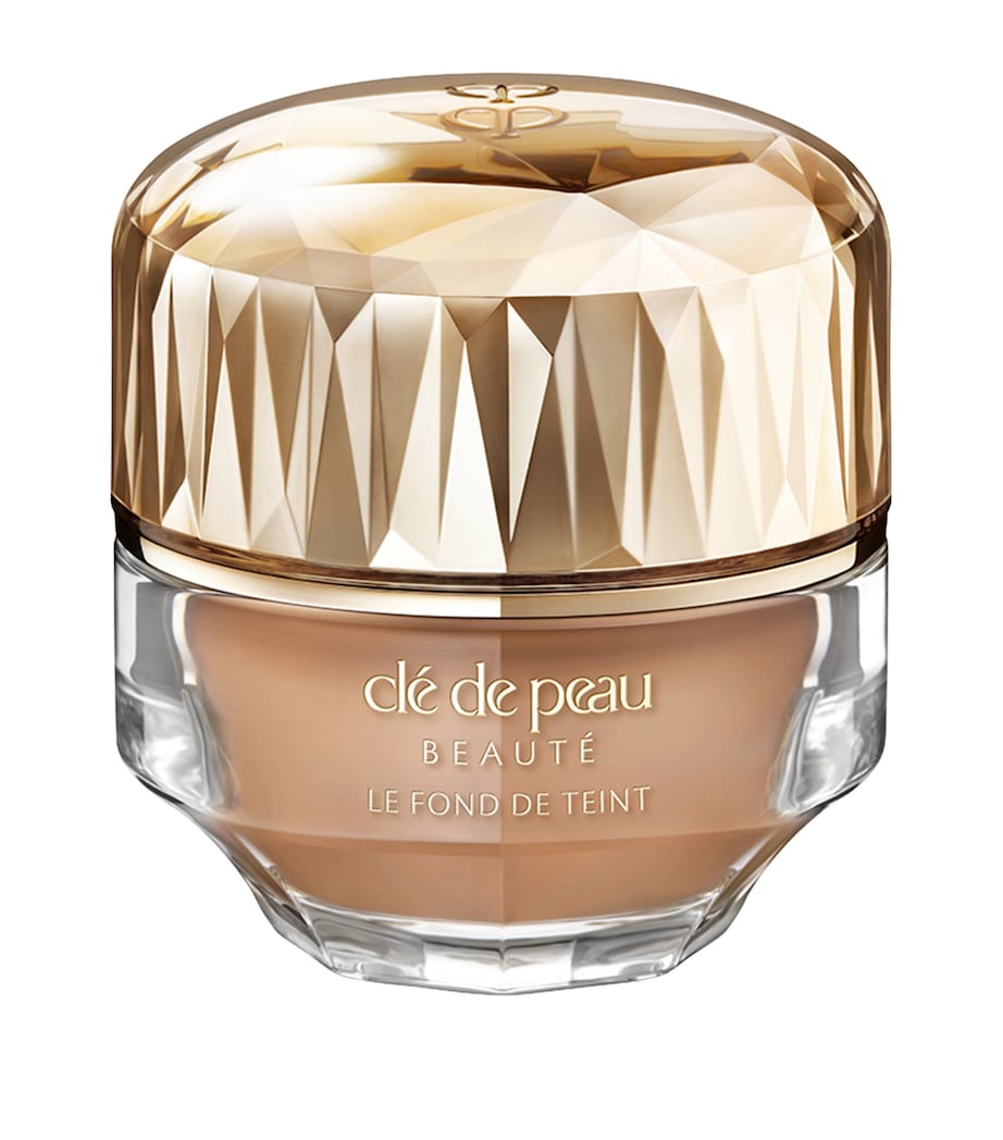 Clé de Peau Beauté The Foundation Image 1
