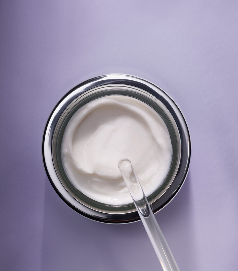 Swiss Perfection Perfect Lift Rich Cream (50ml) Image 4