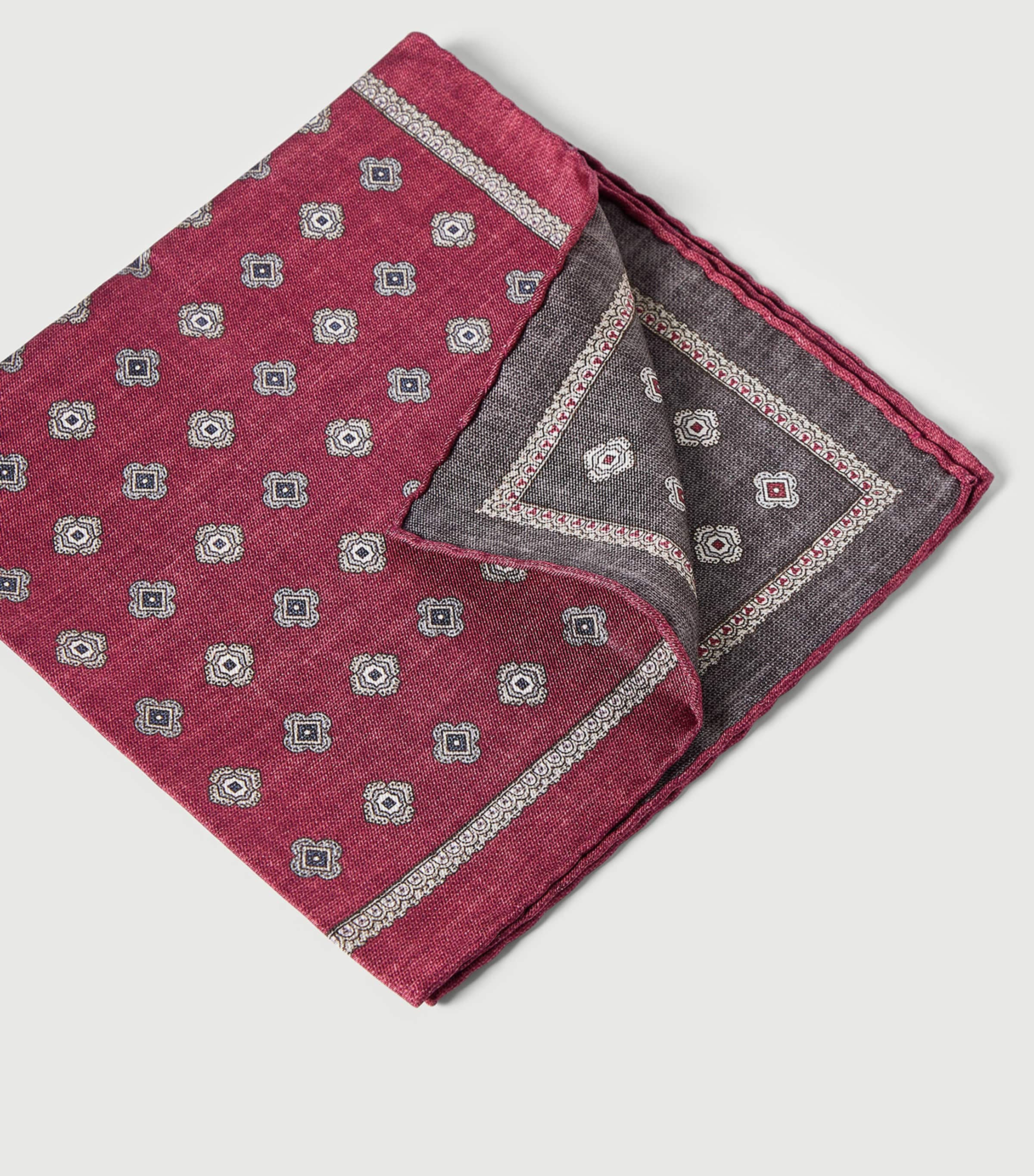 Brunello Cucinelli Silk Medallion Pocket Square Image 3