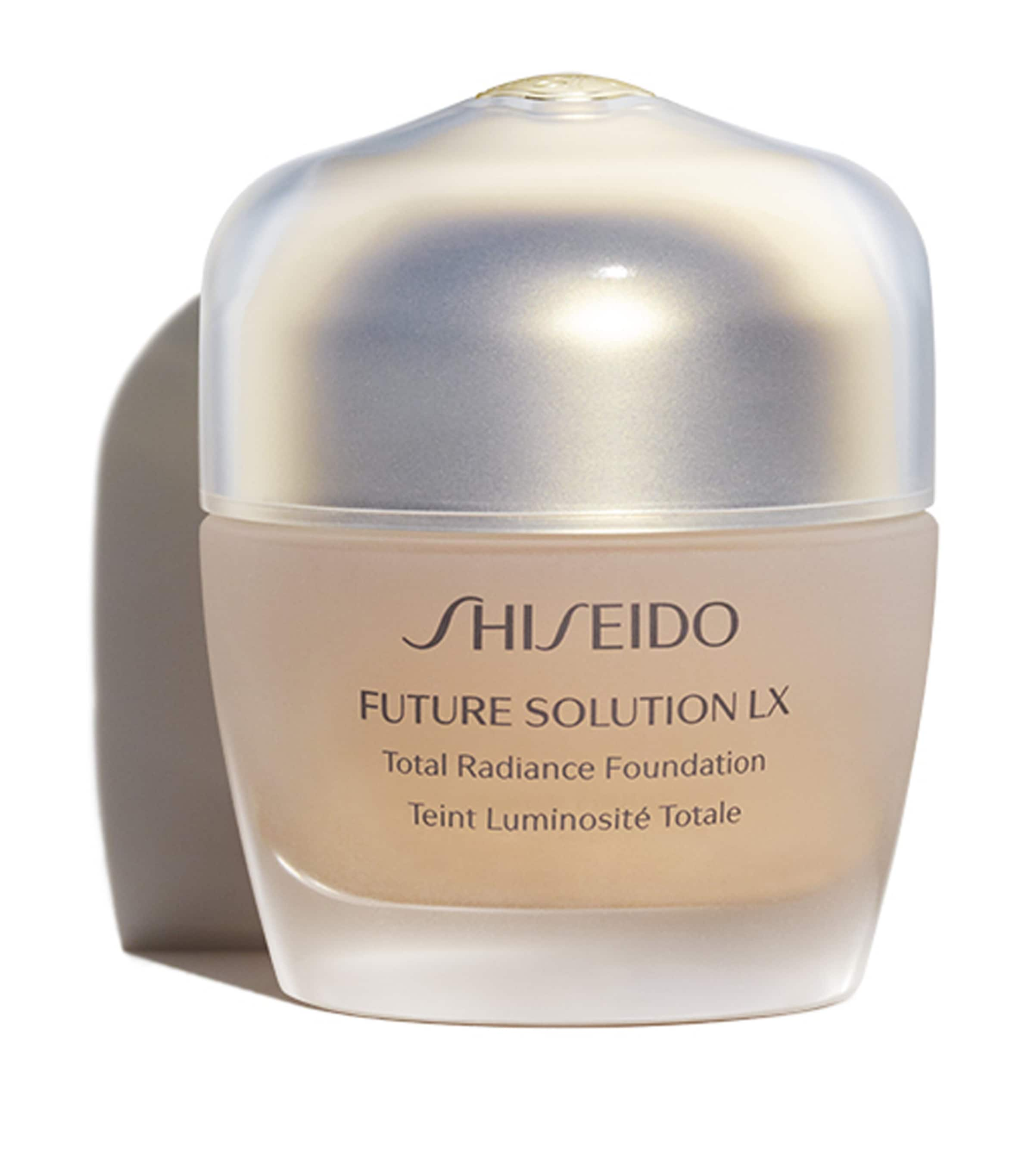 Shiseido Future Solution Lx Total Radiance Foundation In Beige