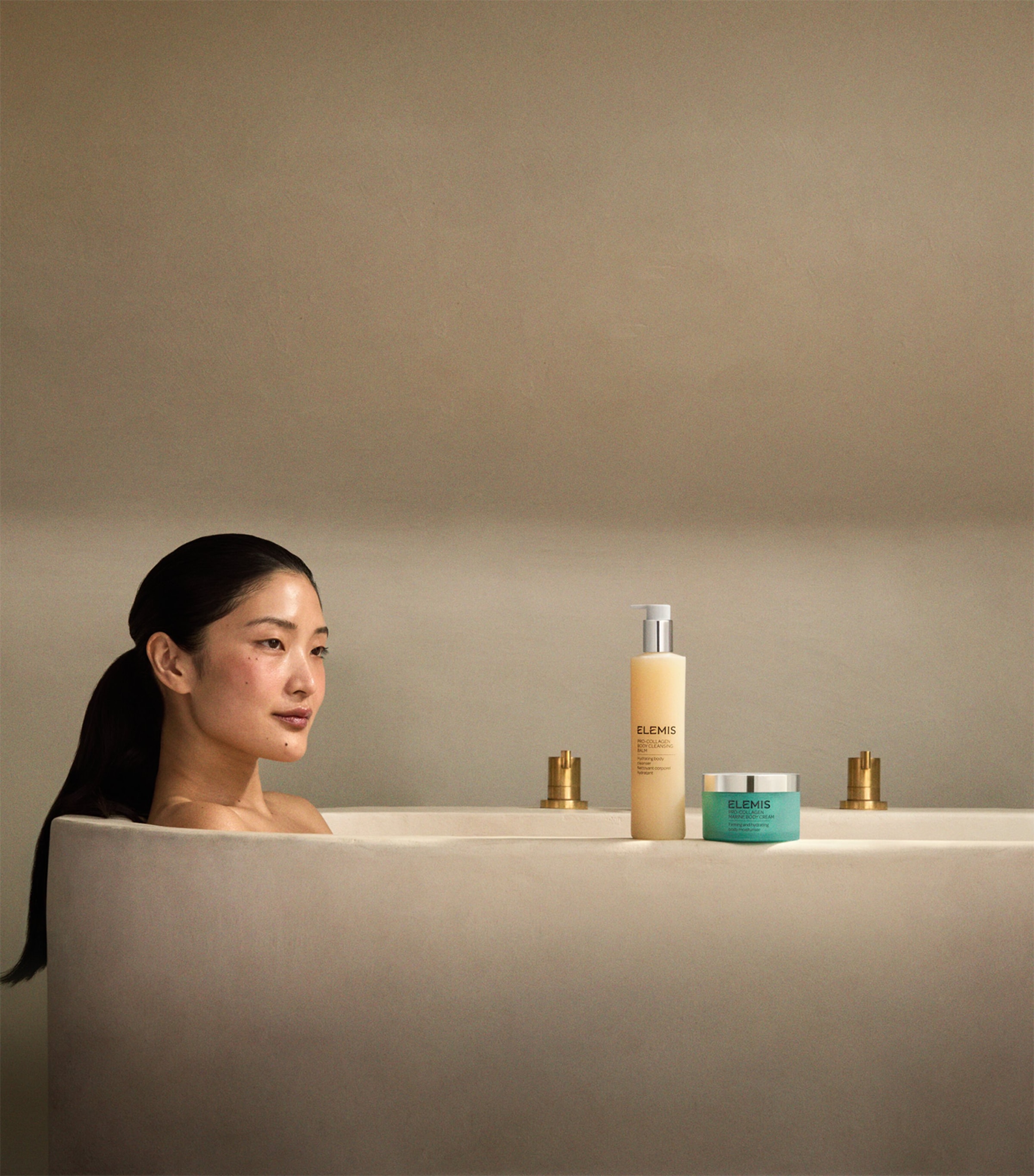 Elemis Pro-Collagen Body Cleansing Balm (300ml) Image 5