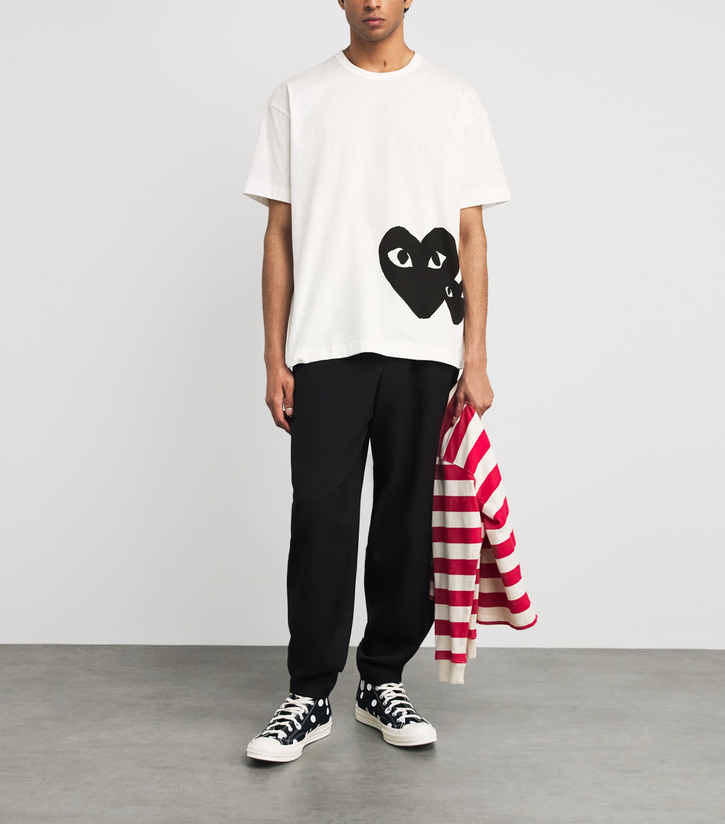 Comme Des Garçons Play Mens Cotton Oversized Mirrored Bottom Heart T-Shirt White Image 2