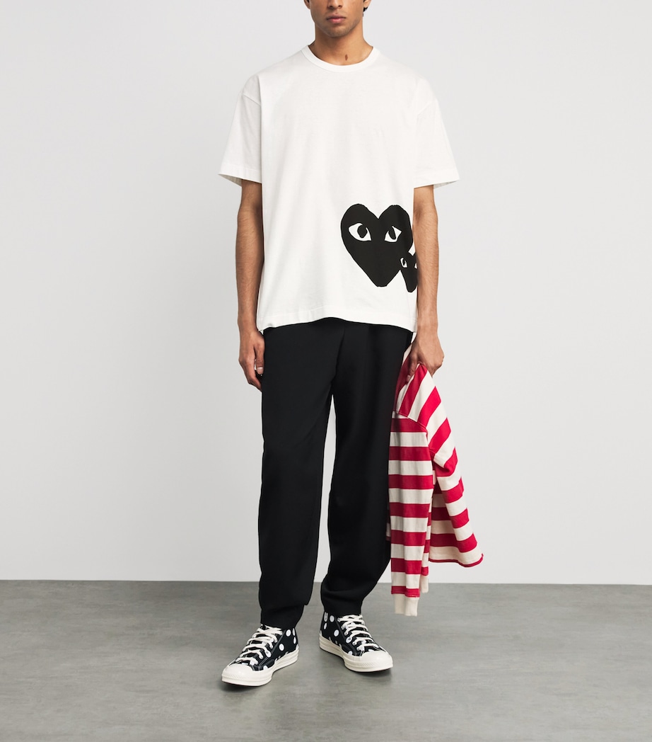 Comme Des Garçons Play Mens Cotton Oversized Mirrored Bottom Heart T-Shirt White Image 2