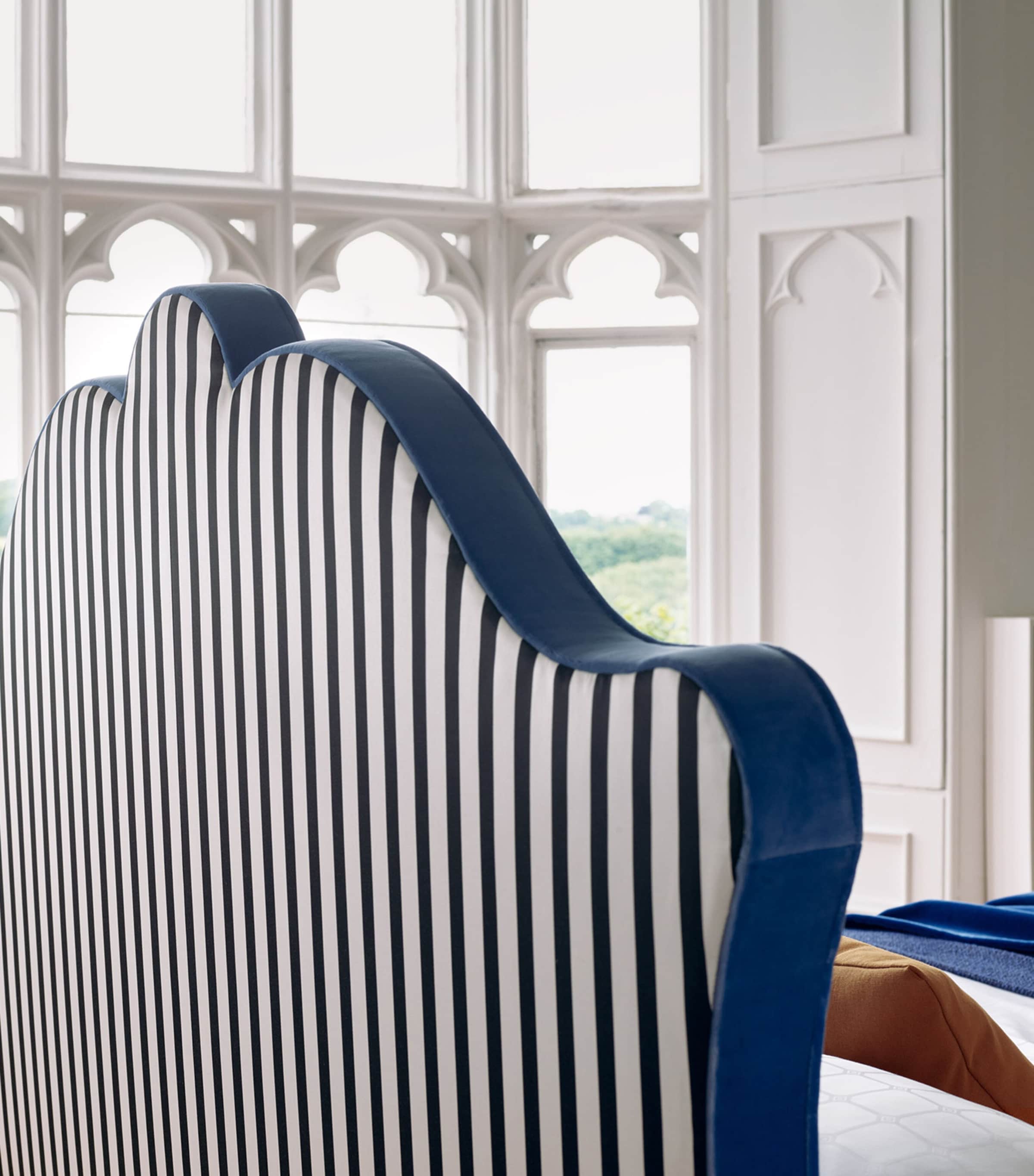 Lenoir Nº3 Bed BLUE Image 4