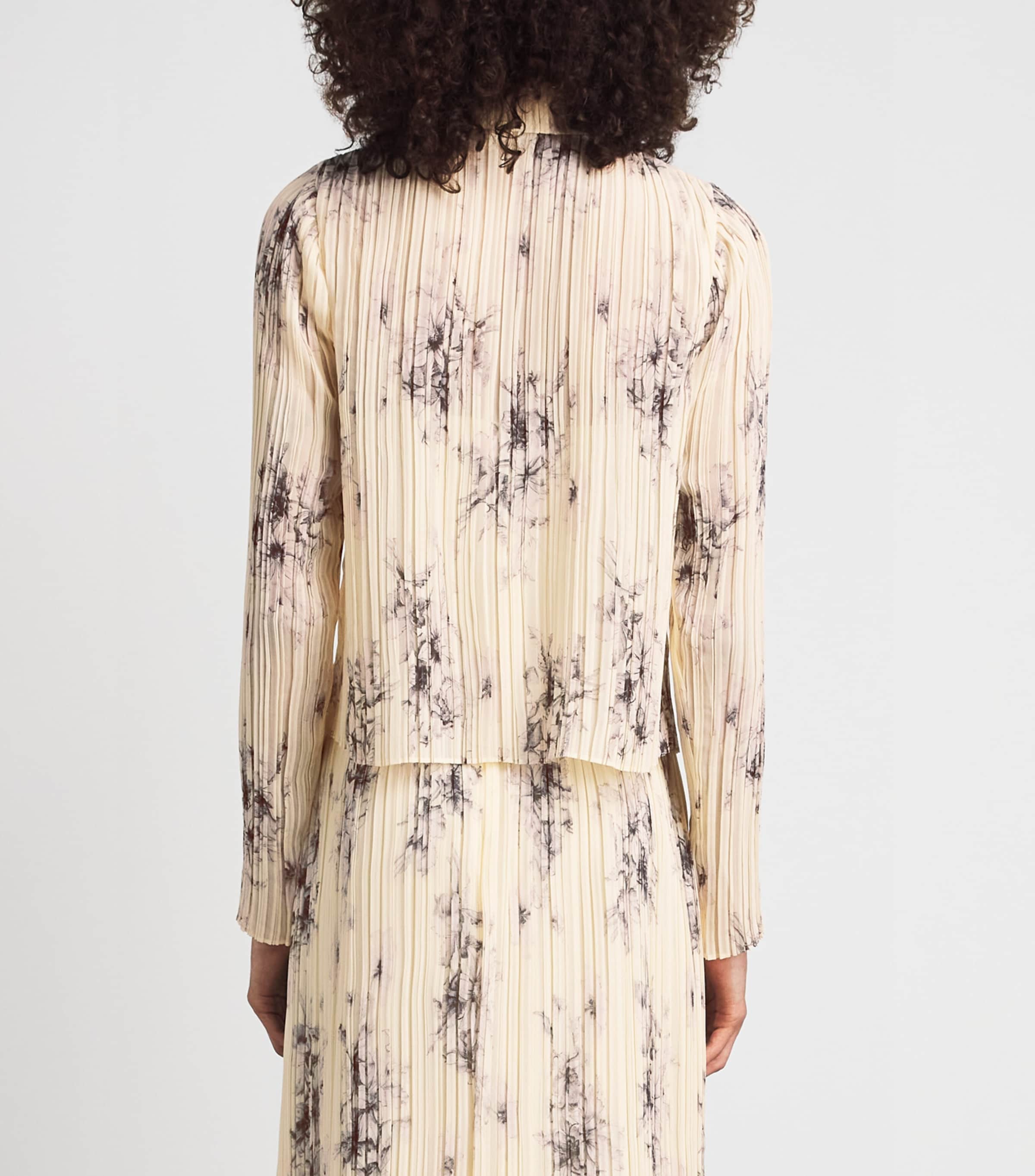Cinq A Sept Womens Hand-Sketched Delaine Pleated Shirt Gardenia/black Image 5