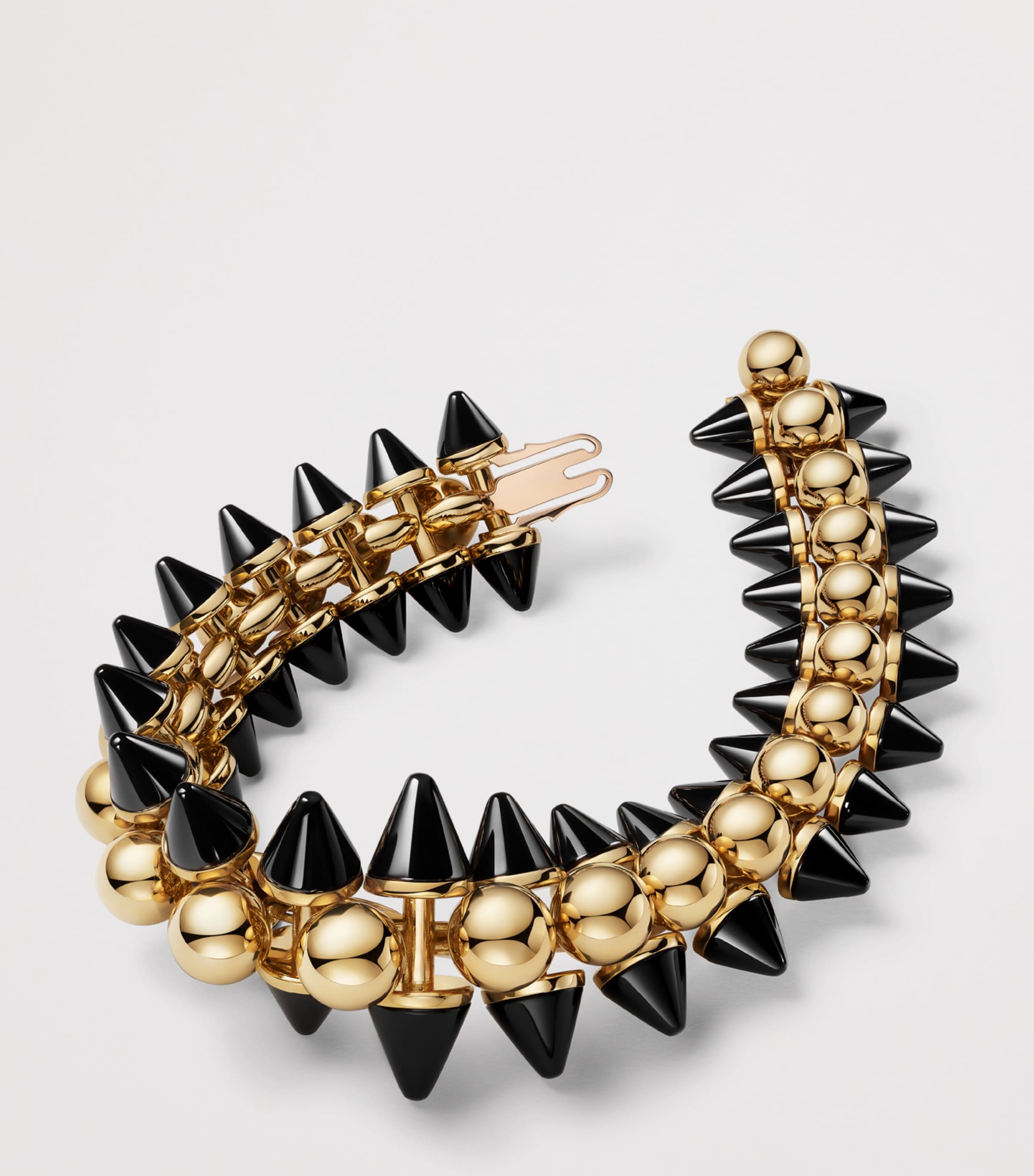 Cartier Yellow Gold and Onyx Clash de Cartier Bracelet Yellow Gold Image 2