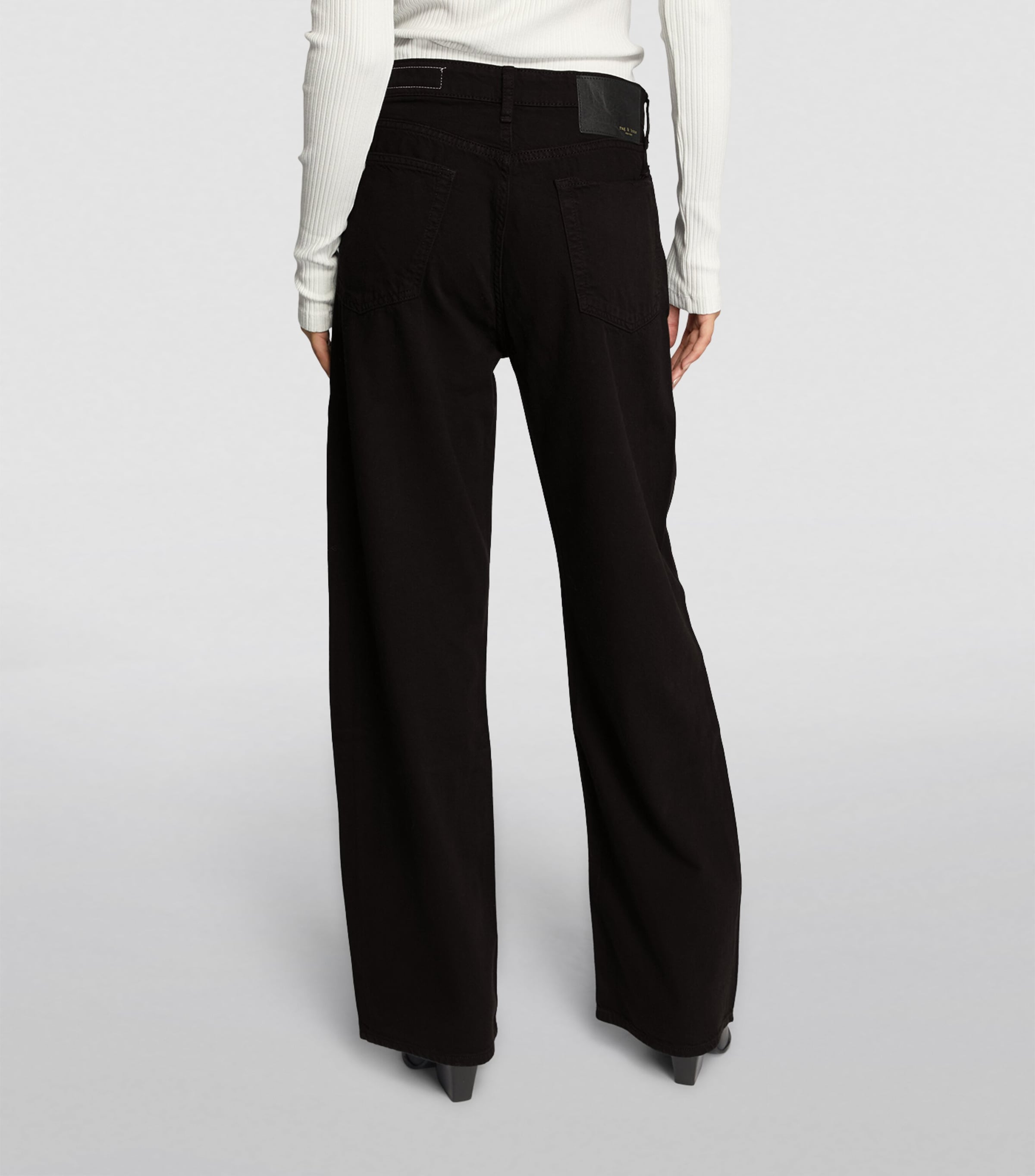 Featherweight Logan Mid-Rise Wide-Leg Jeans BLACK Image 4