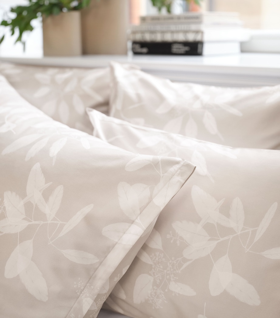 Schlossberg Omeo-Organic Oxford Pillowcase (50cm x 75cm) Beige Image 2