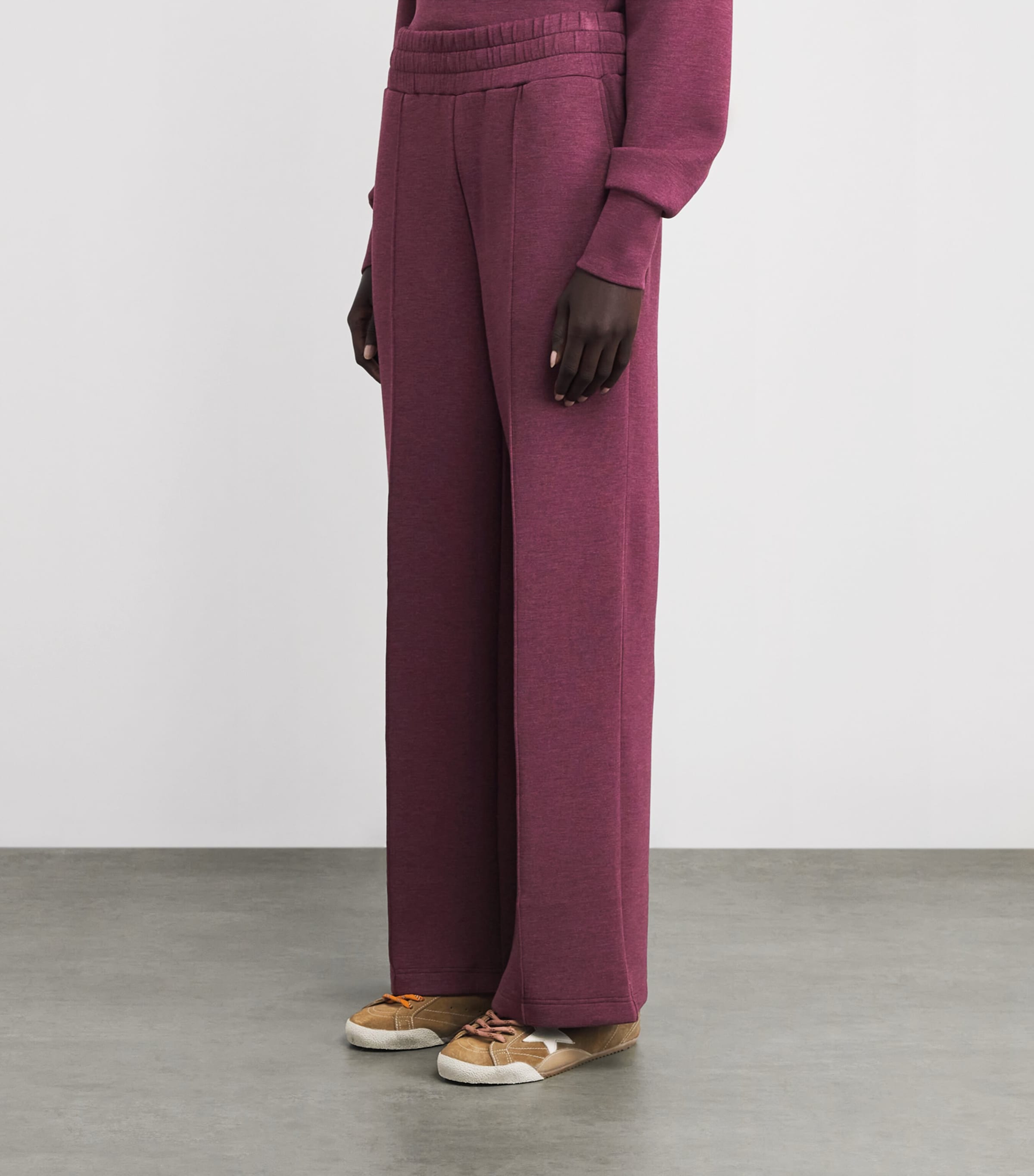 FreeSoft Wide-Leg Sweatpants BURGANDY Image 3