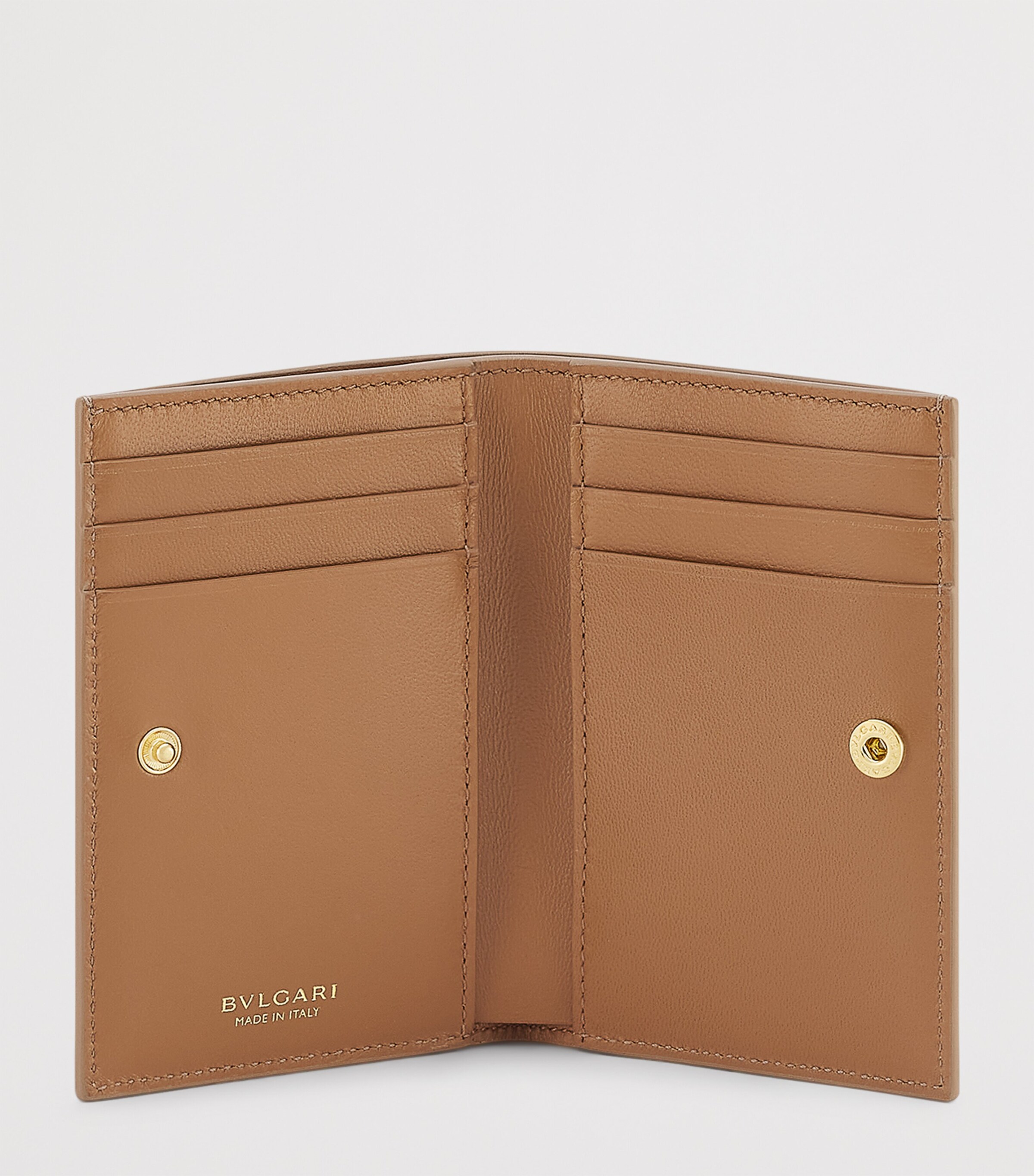 Leather Serpenti Forever Folded Card Holder BEIGE MEDIUM Image 3