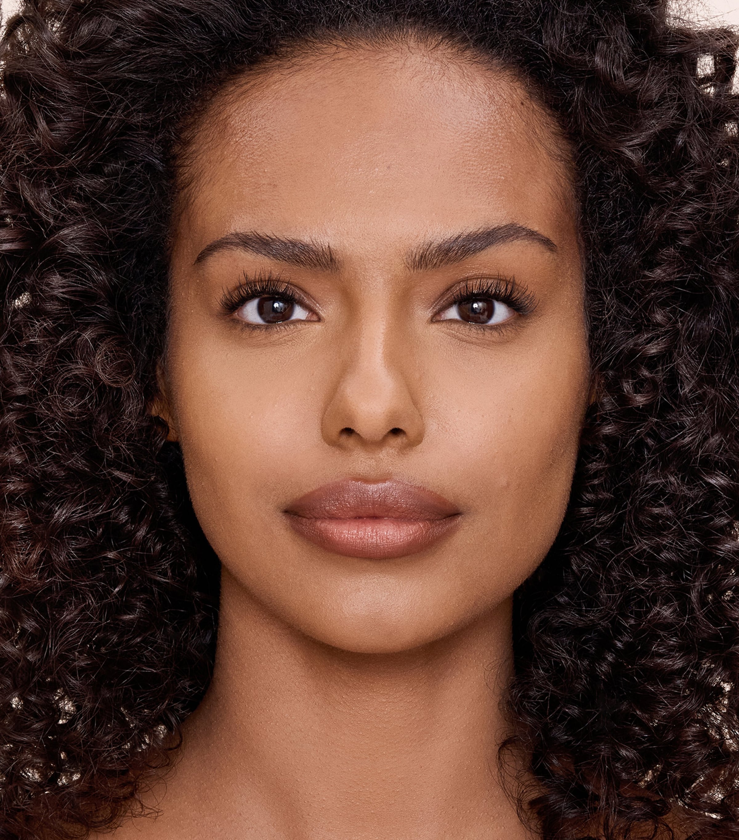 Airbrush Flawless Blur Concealer 9.5 TAN Image 2