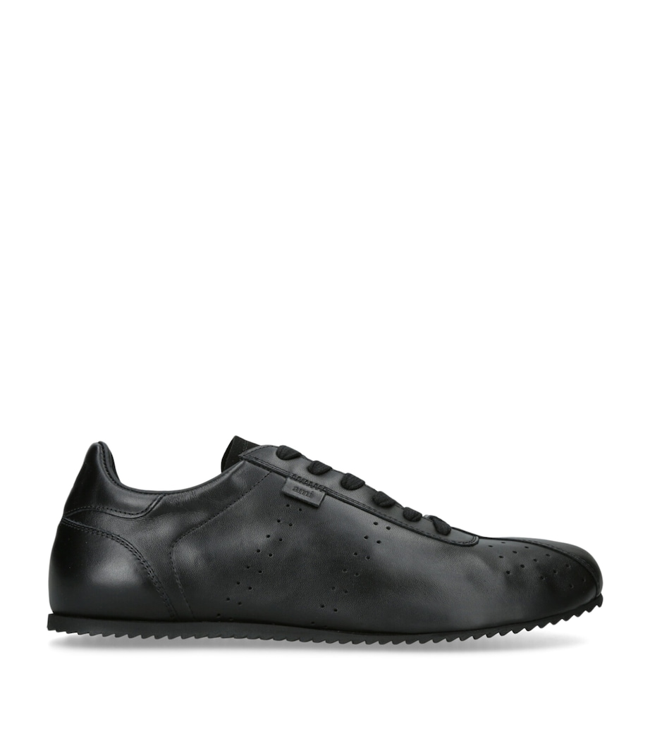 AMI Paris Leather Step Sneakers Black Image 1