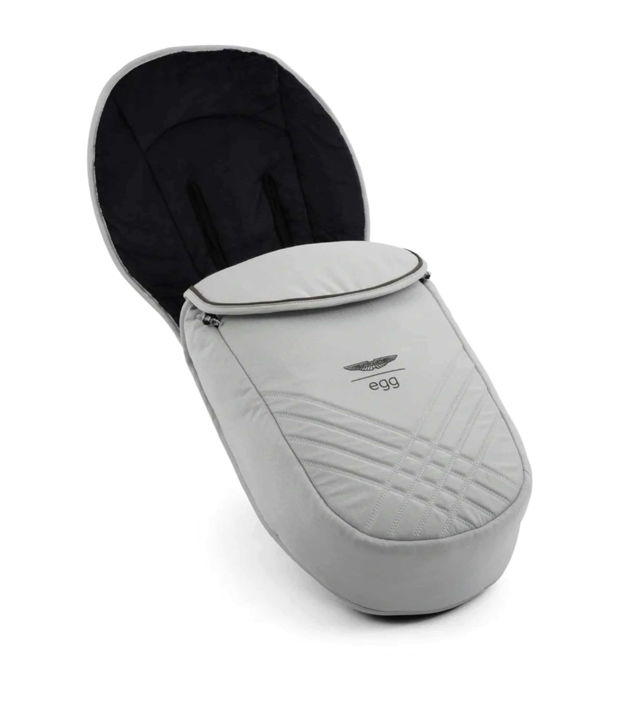 Egg x Aston Martin egg3 Snuggle Bundle Grey Image 6