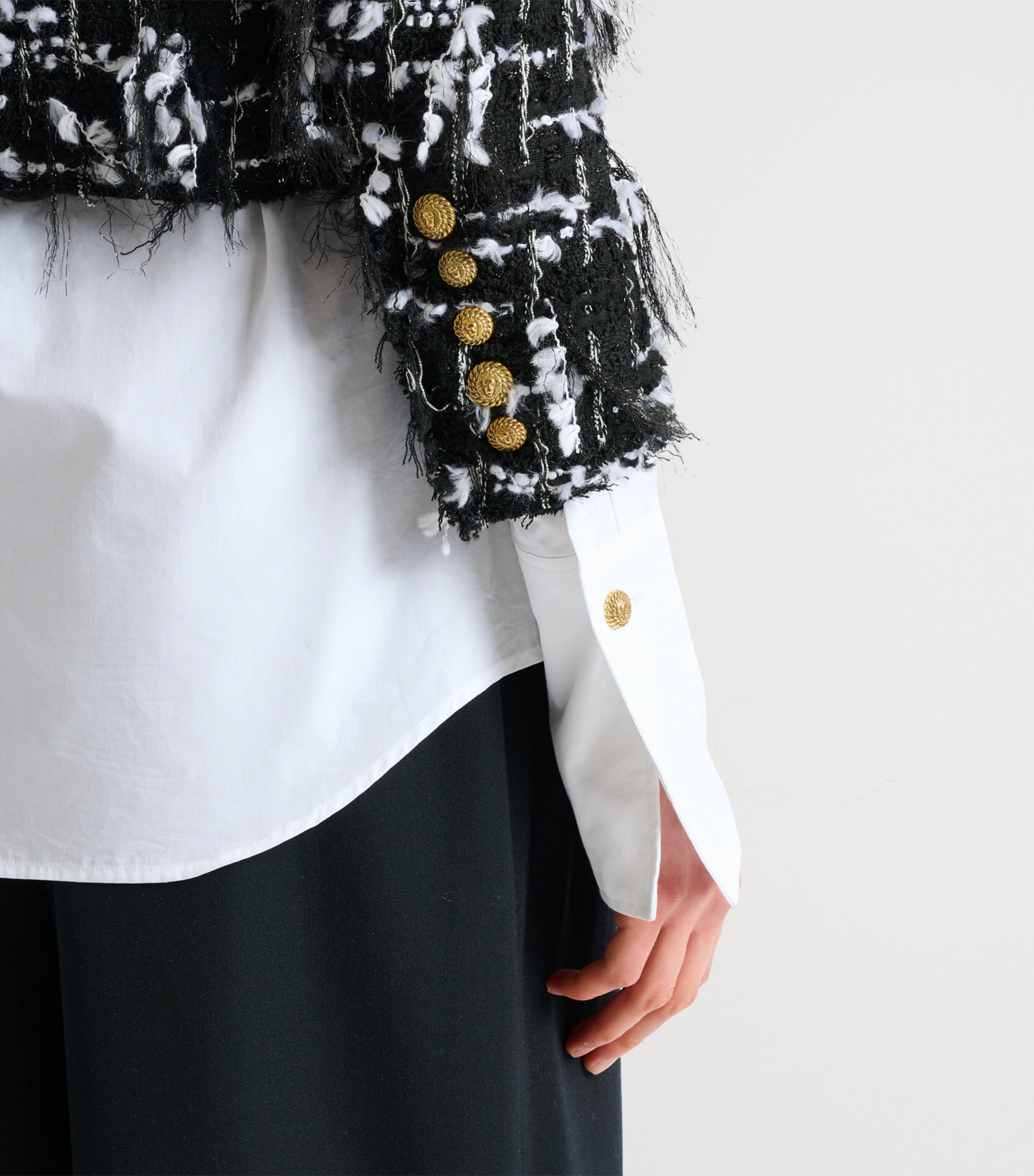 Balmain Womens Frayed Tweed Cropped Jacket Eab Noir/blanc Image 4