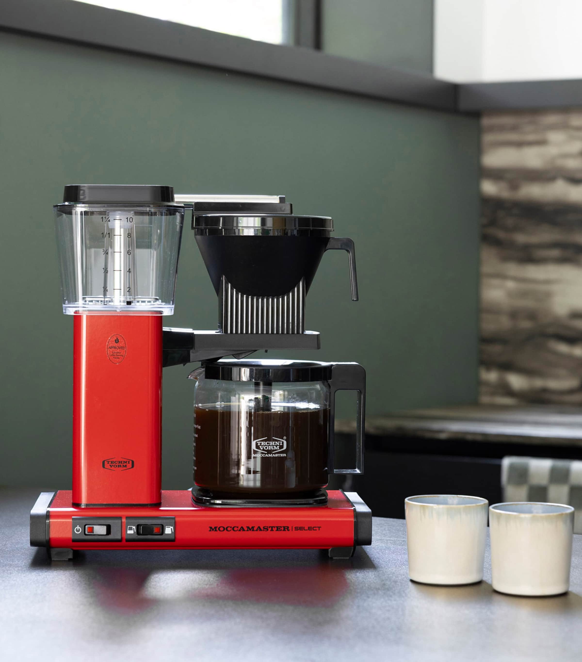 Moccamaster KBG Select Filter Coffee Machine Red Image 3