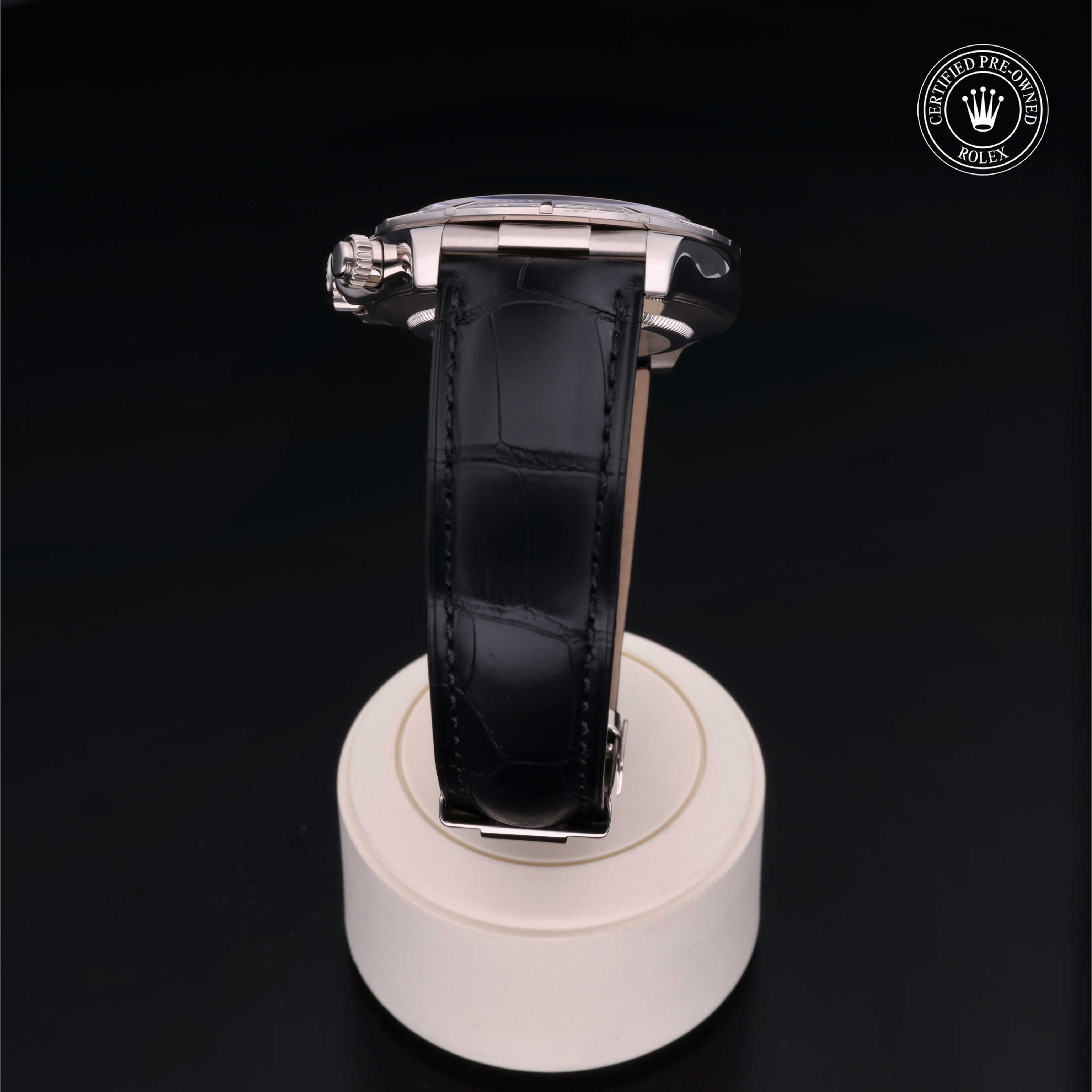 Model image: rolex-certified-pre-owned-Oyster Perpetual Cosmograph Daytona-40mm-18ct White Gold-2000s-M116589BR-0026 thumbnail 2