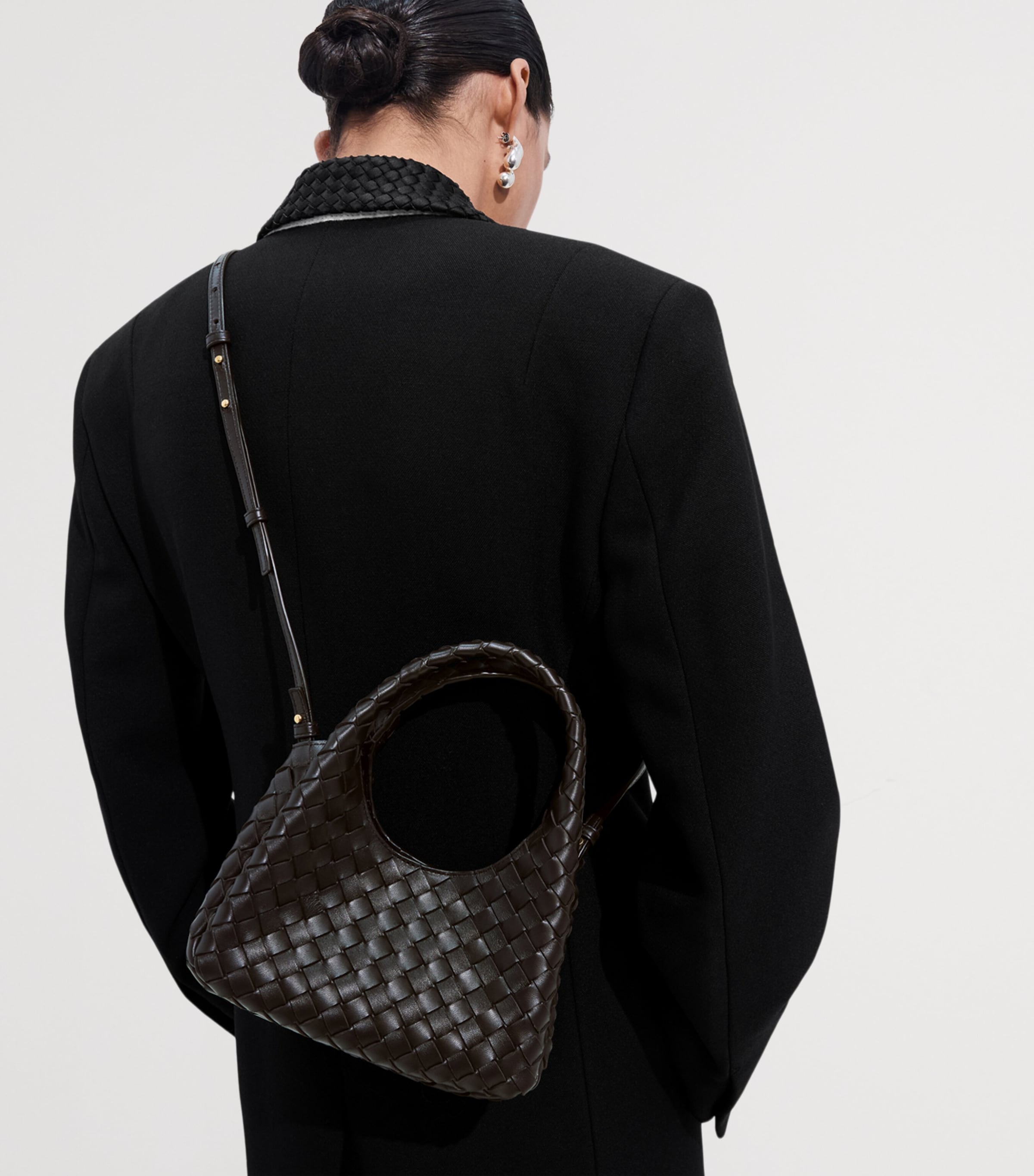 Bottega Veneta Baby Leather Campana Shoulder Bag Image 2