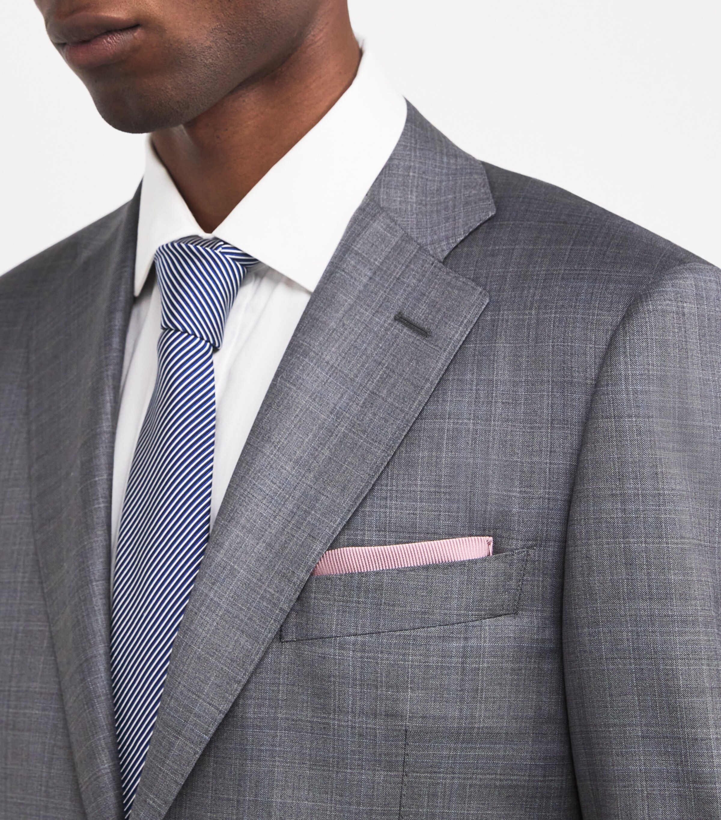Giorgio Armani Silk Gabardine Pocket Square | Men Accessories | Pocket Squares | Designers | Giorgio Armani | Partywear | Mens | Accessories Giorgio Armani Silk Gabardine Pocket Square | Men Accessories | Pocket Squares | Designers | Giorgio Armani | Partywear | Mens | Accessories