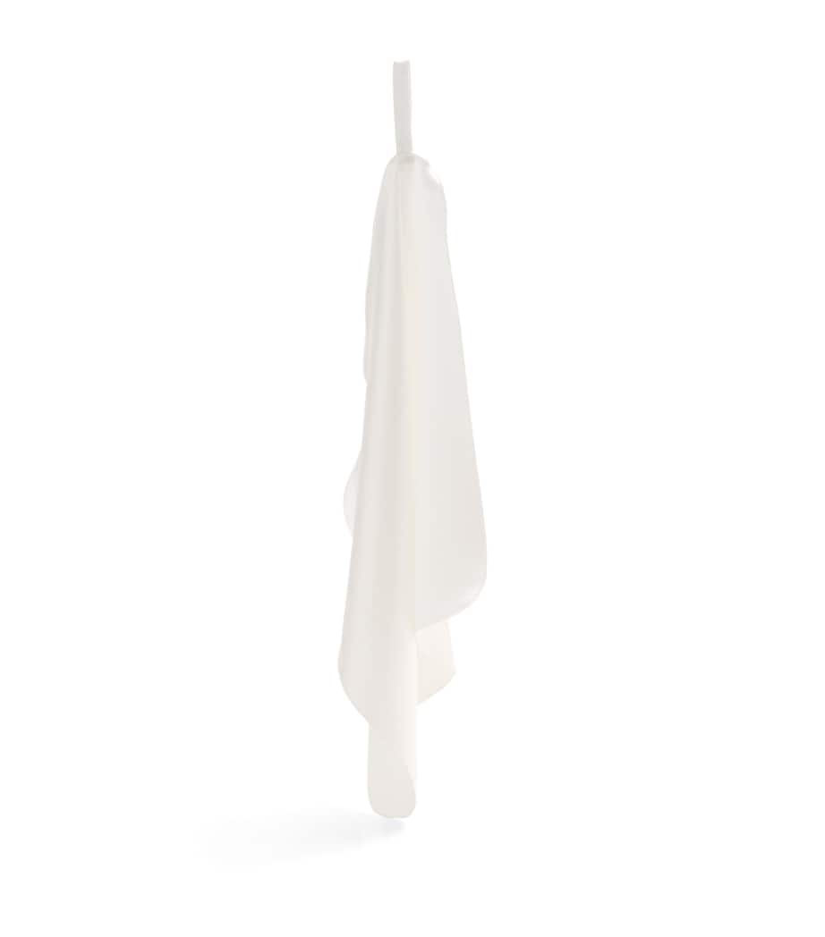 HYOUMANKIND Silk Face Cloth and Hair Tie Bundle White Image 5