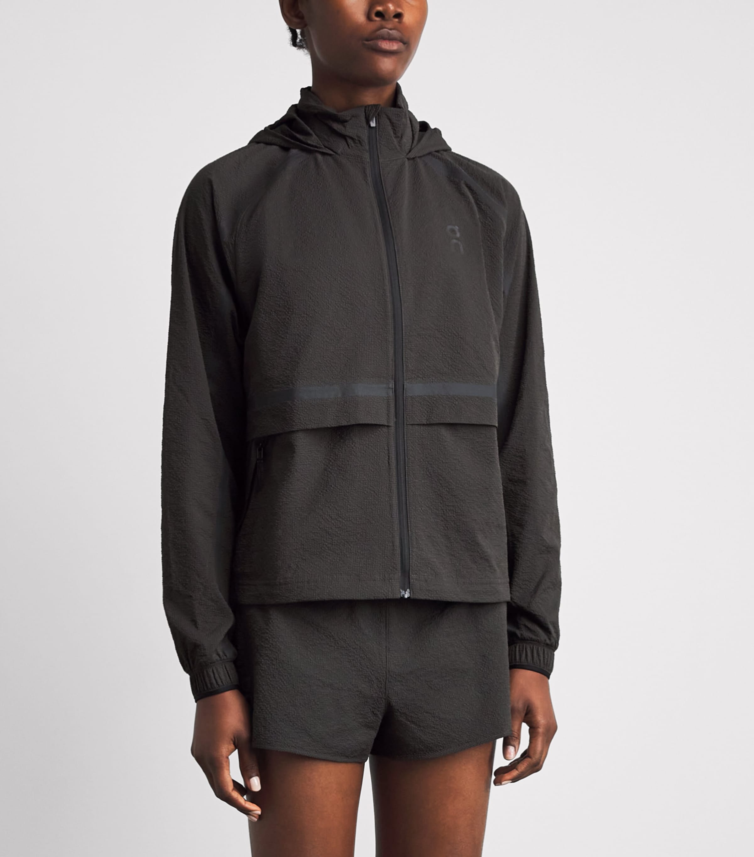 On Womens Performance Volt Jacket Espresso Image 4