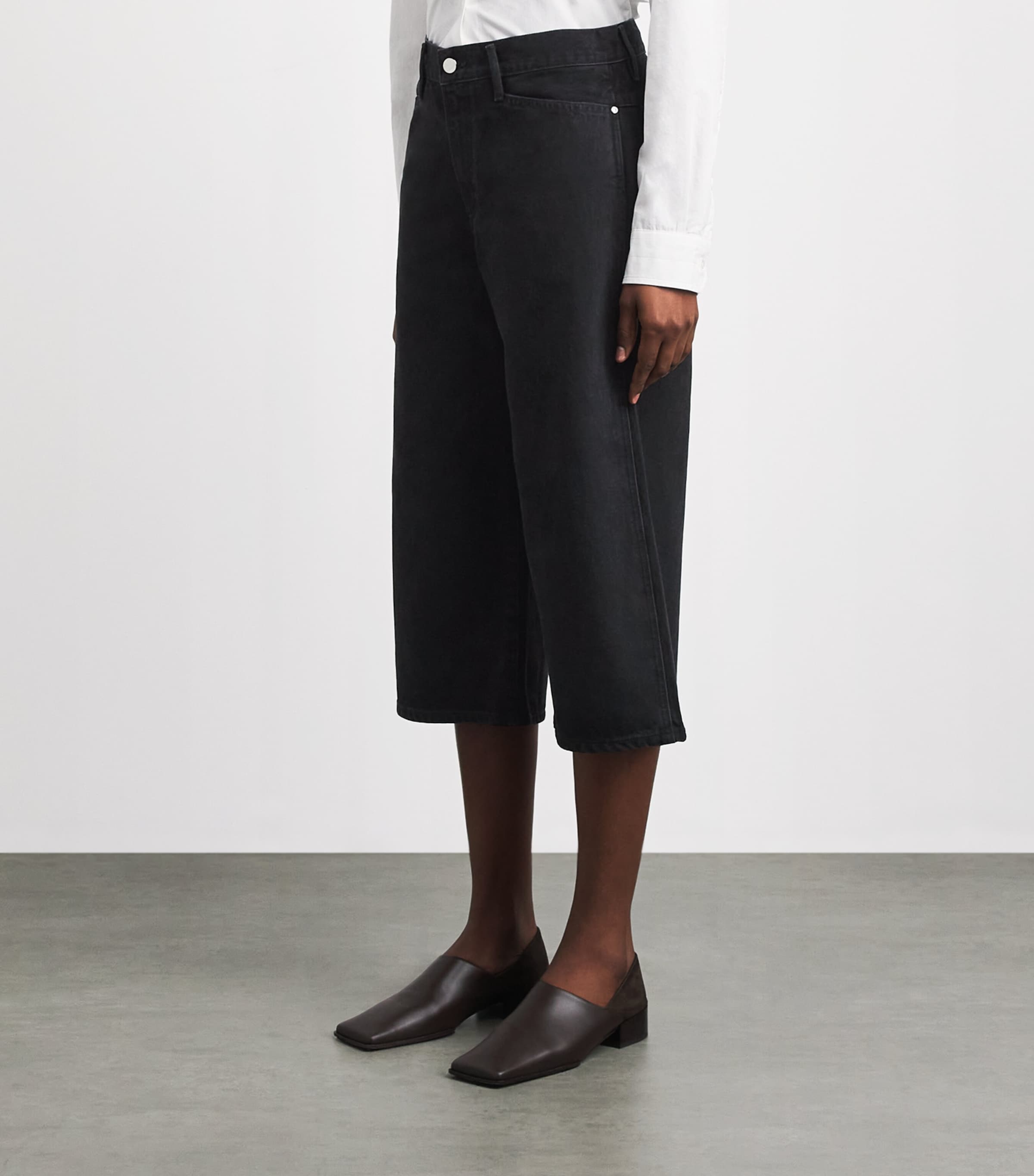 AGOLDE Womens x Maria McManus Skater Shorts Washed Black Image 4