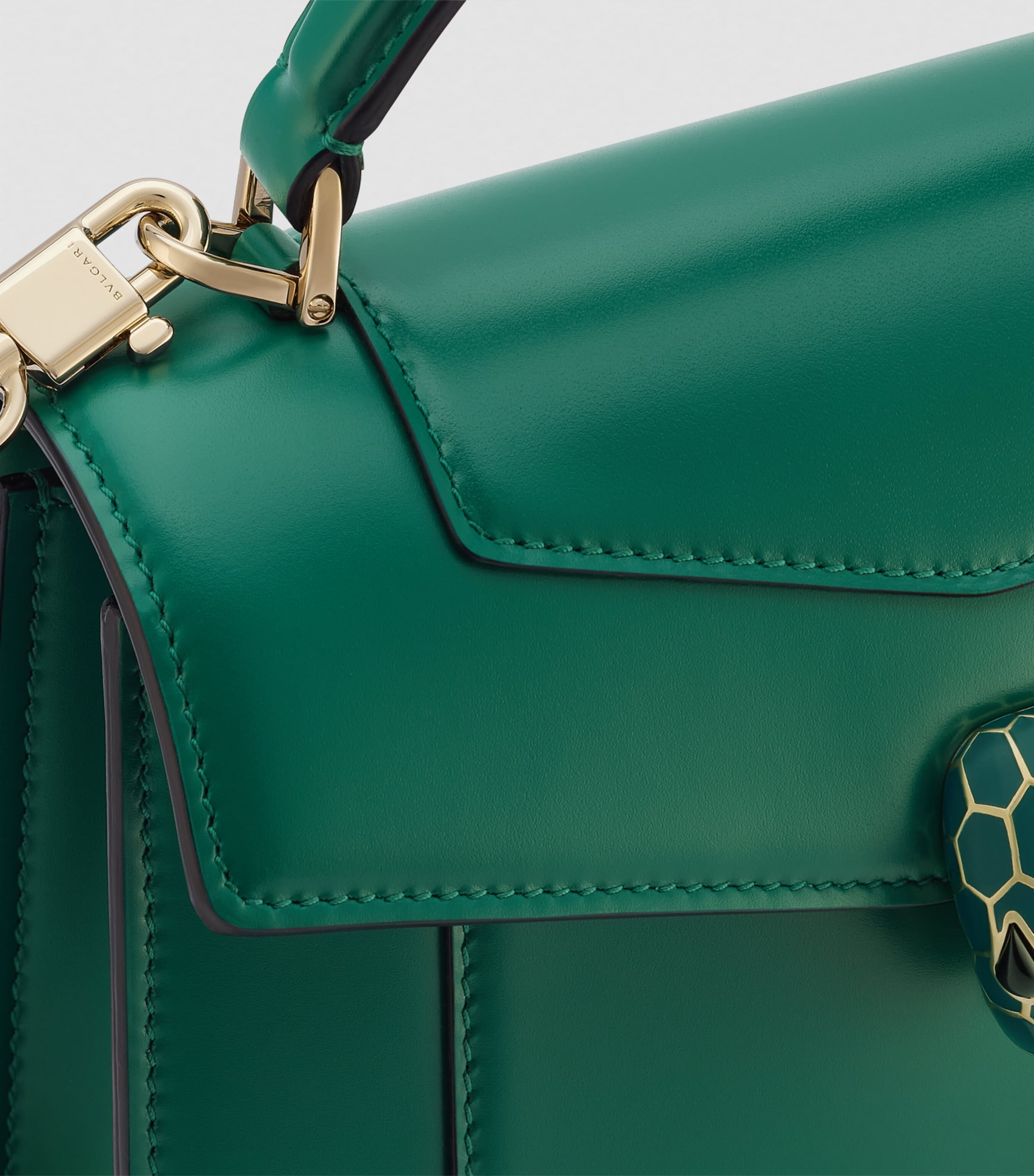 Leather Serpenti Forever Top-Handle Bag GREEN LIGHT Image 5