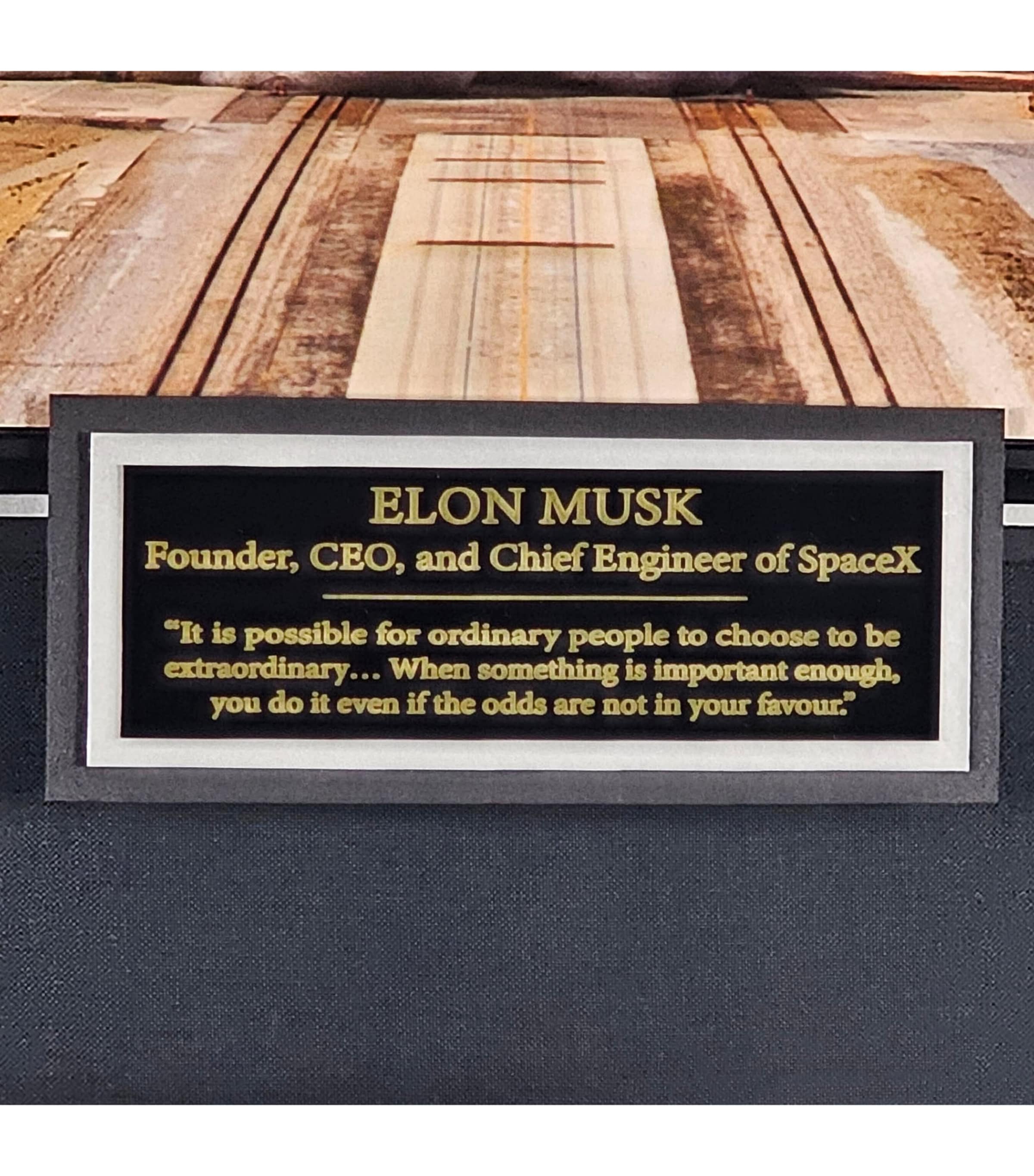 Leipzig Galleries Elon Musk Signed SpaceX Framed Display Image 2