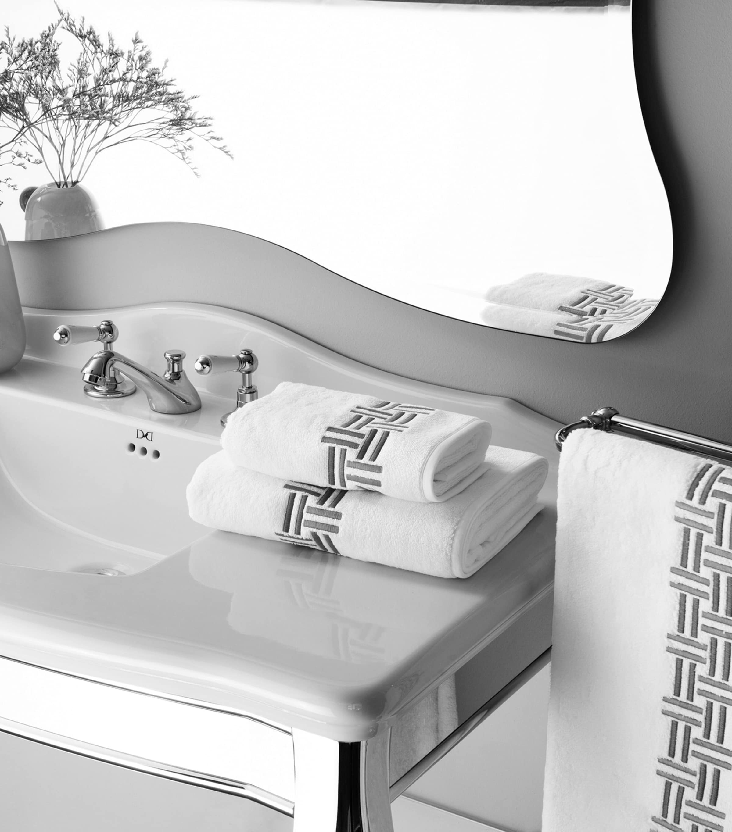 Basket Weave Hand Towel (60cm x 110cm) 8E23 - STEEL BLUE/GR Image 3