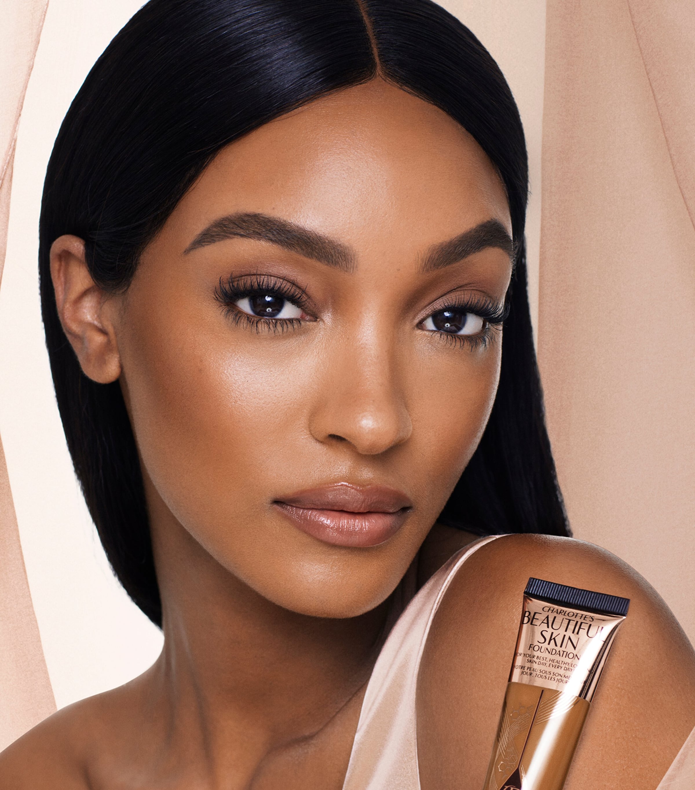 Charlotte Tilbury Charlotte's Beautiful Skin Foundation Neutral Image 3