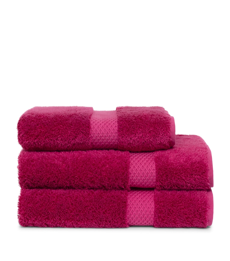 Yves Delorme Étoile Bath Sheet (92cm x 160cm) Fushia Image 1
