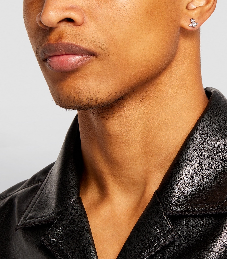 Mayfair Bas Relief Stud Earrings P102 PLATINUM/WHT CZ Image 4