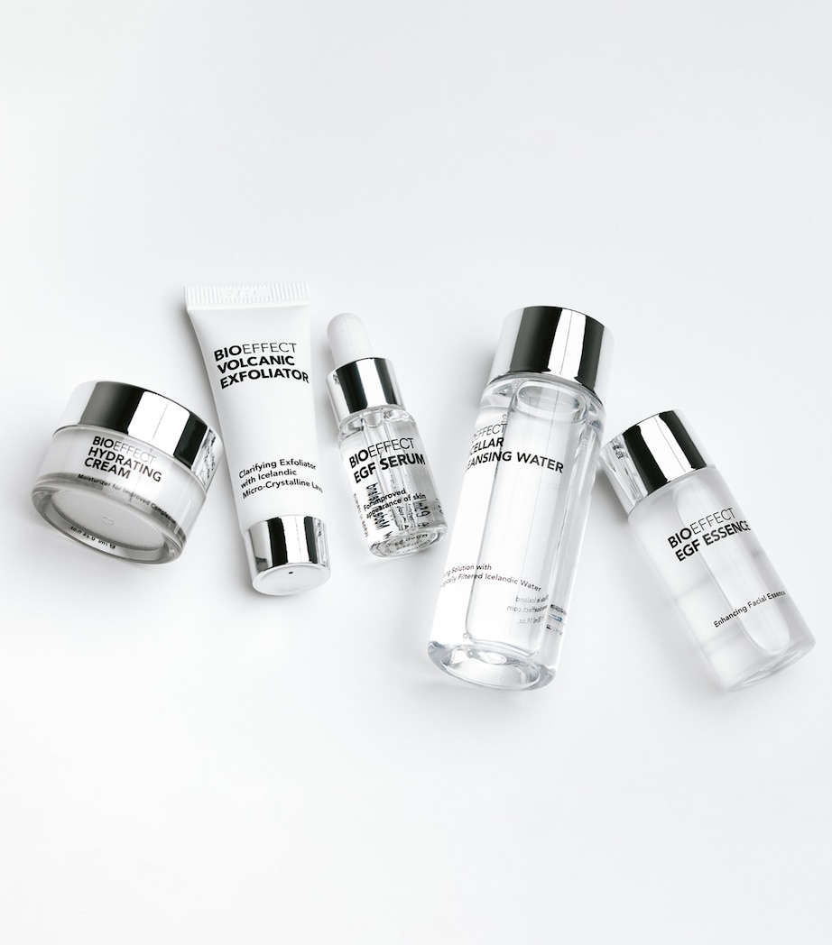 On-the-Go Essentials NO COLOUR Image 3