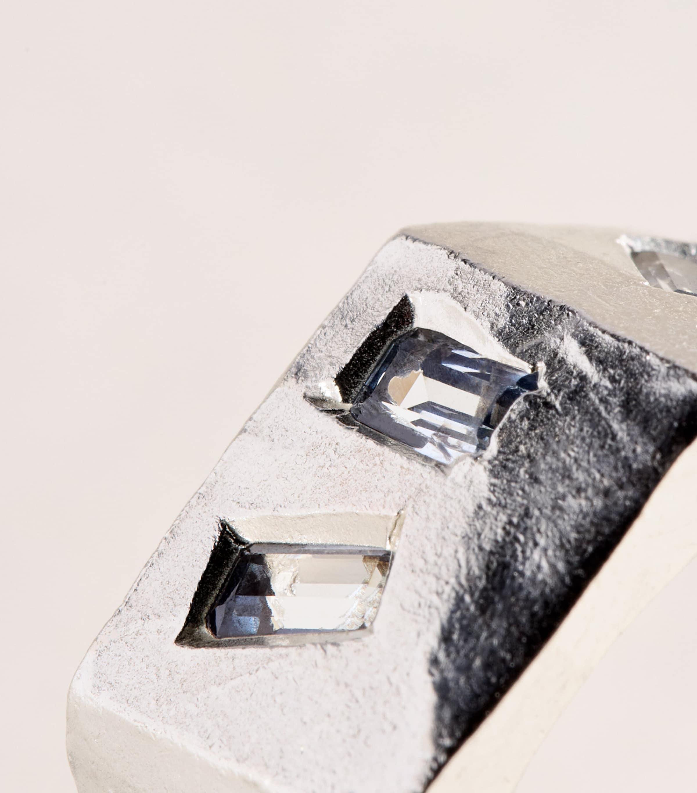 THE OUZE Sterling Silver and Aquamarine Tri Signet Ring Silver/aqua Image 5