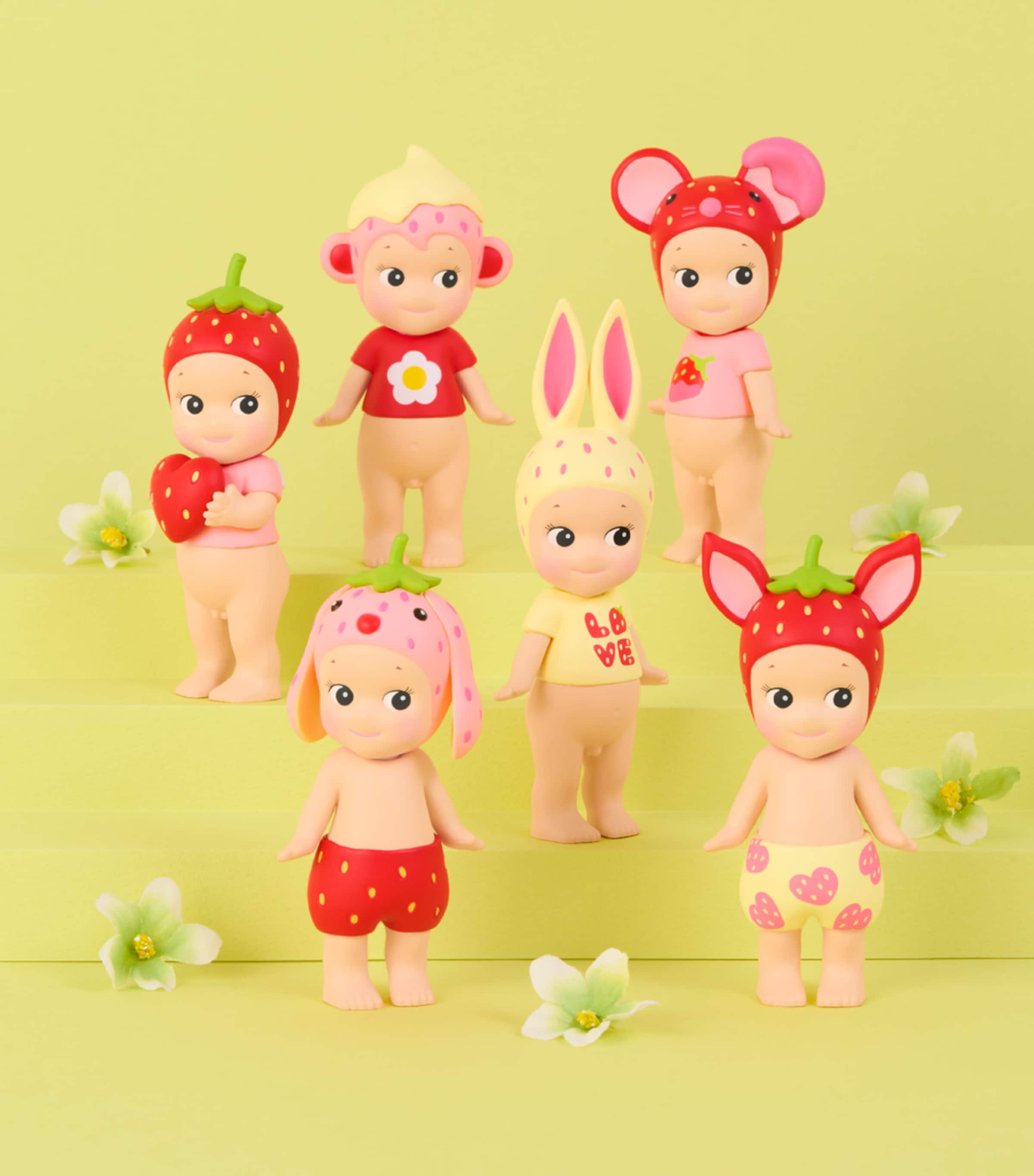 Sonny Angel Strawberry Love Series Minifigure Blind Box Image 4