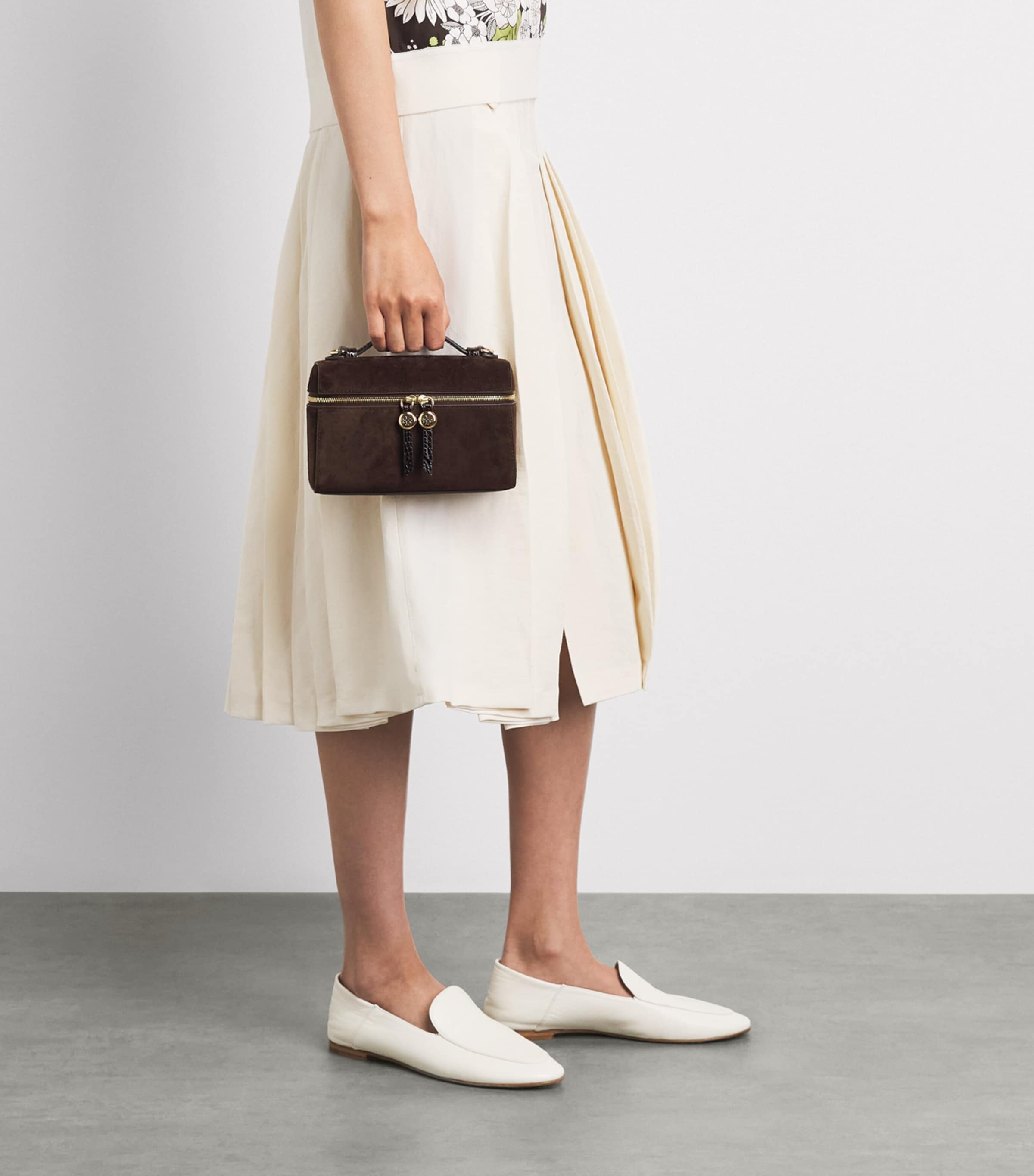 Tory Burch Suede Romy Clutch Bag Dark Cocoa Image 4