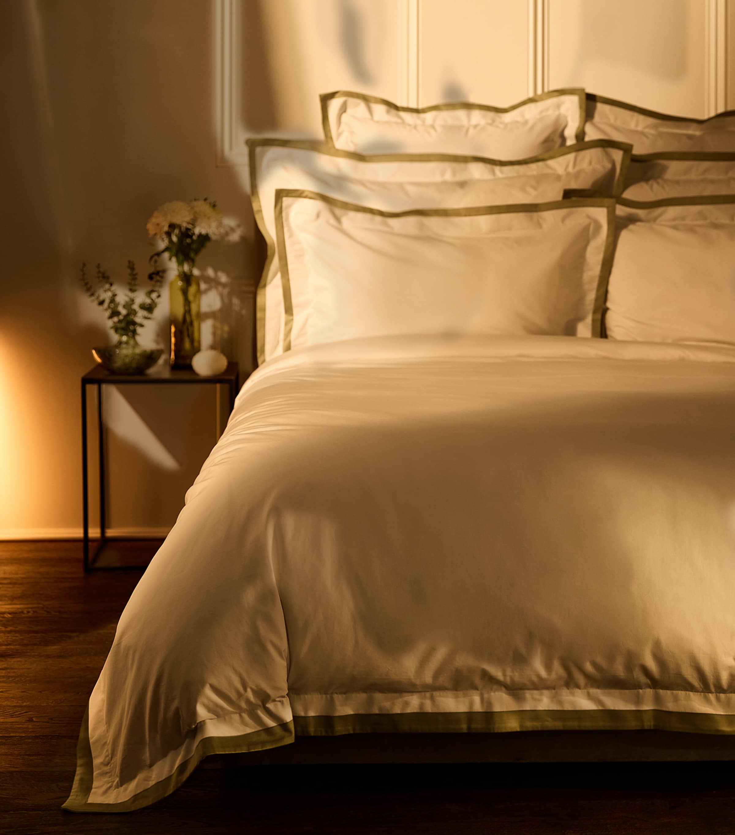 Hella Super King Flat Sheet (270cm x 300cm) 277 LAUREL Image 2