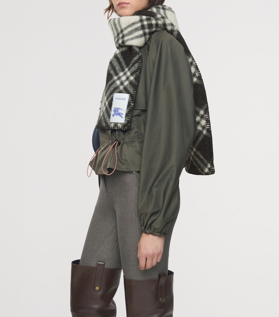 Wool Check Scarf BLACK Image 4