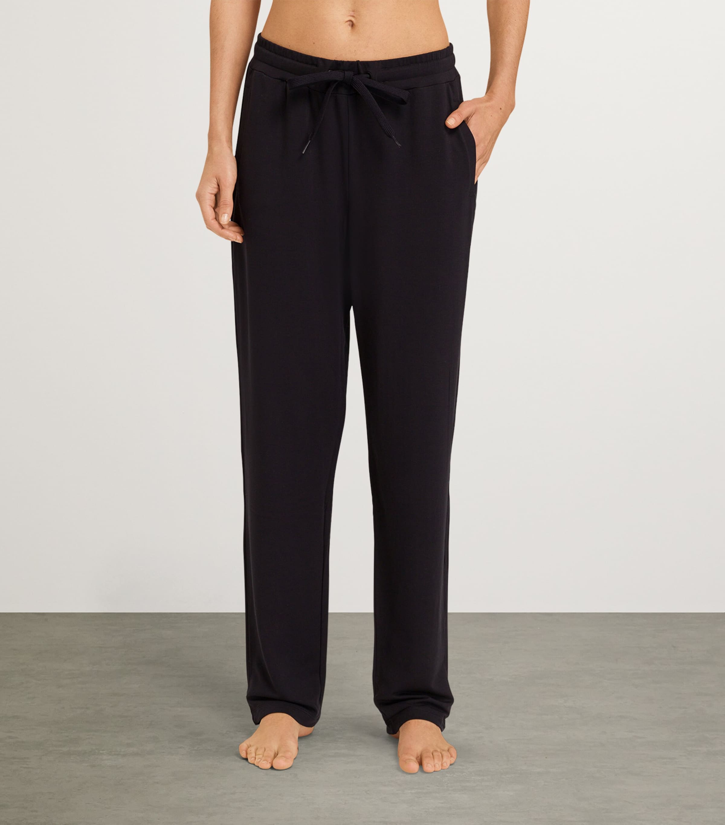 Hanro Balance Sweatpants | Women Clothing | Trousers | Joggers | Loungewear | Lounge Bottoms | Designers | Hanro Hanro Balance Sweatpants | Women Clothing | Trousers | Joggers | Loungewear | Lounge Bottoms | Designers | Hanro