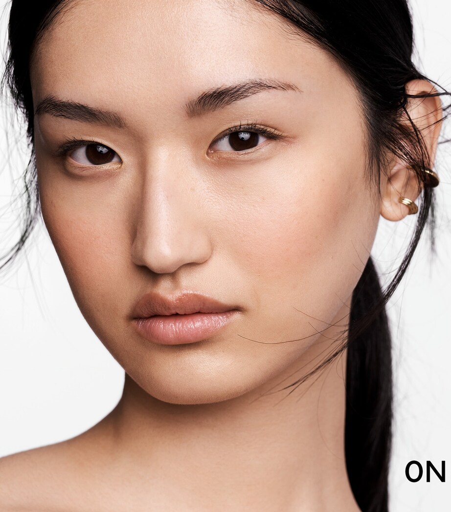 Terracotta Le Teint Glow Foundation 0N Image 5