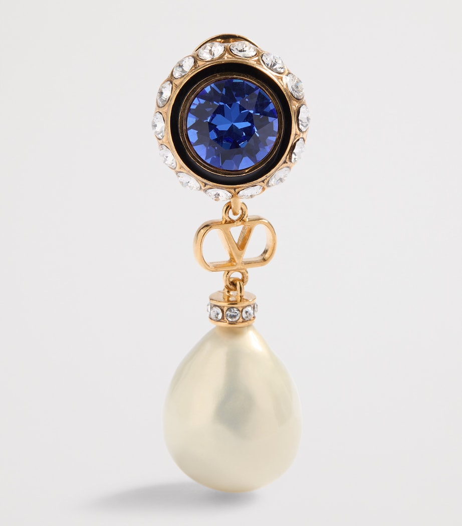 VLogo Signature Pearl Earrings ANP Image 3