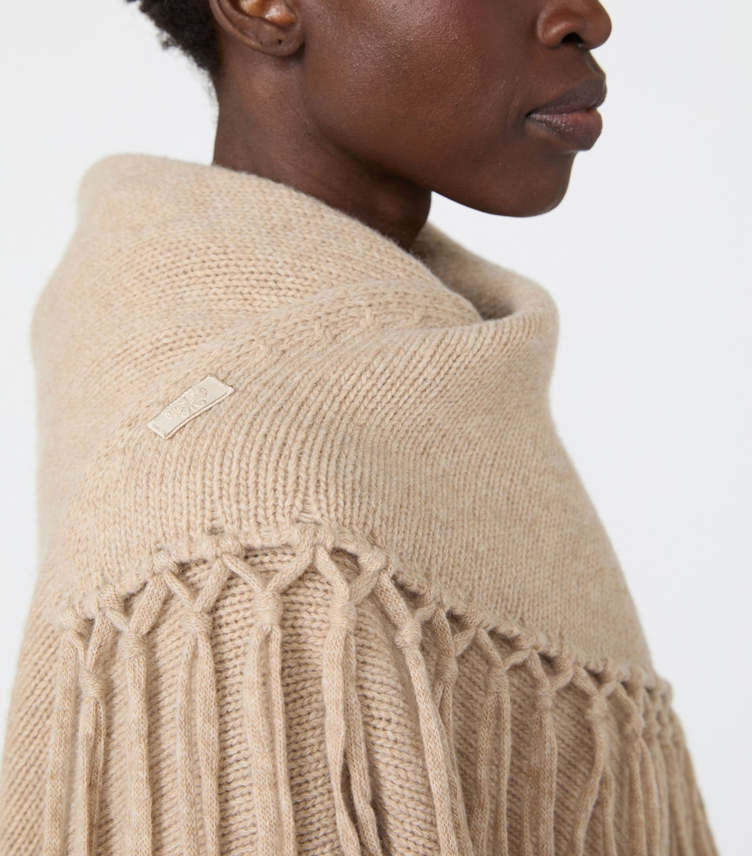 Weekend Max Mara Womens Virgin Wool Fringed Shawl Caramel Image 5