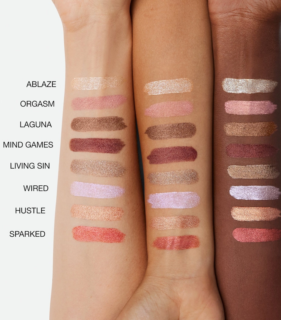 Total Seduction Eyeshadow Stick LIVING SIN Image 3