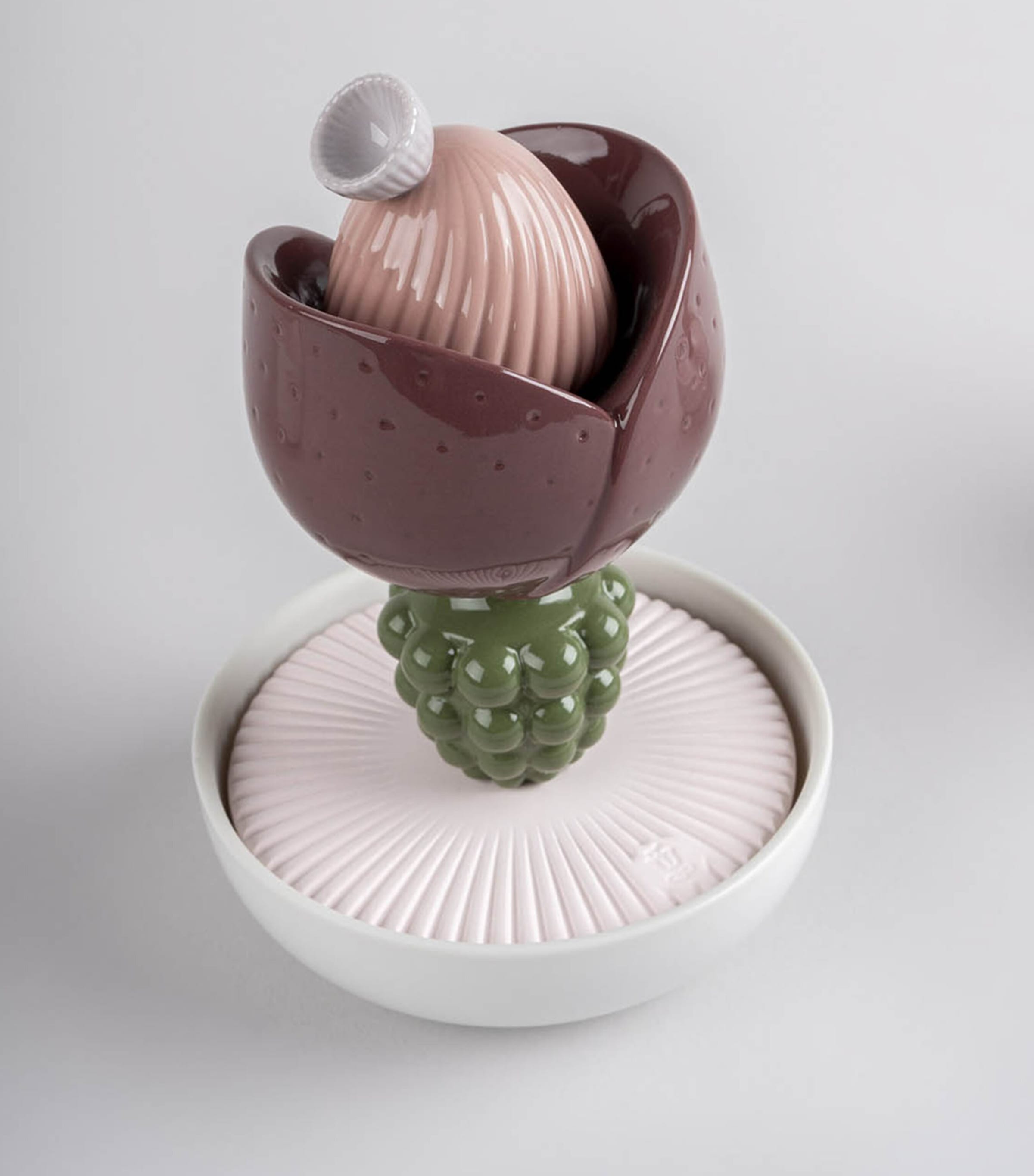 Lladró Porcelain Imaginary Flower III Diffuser Image 4