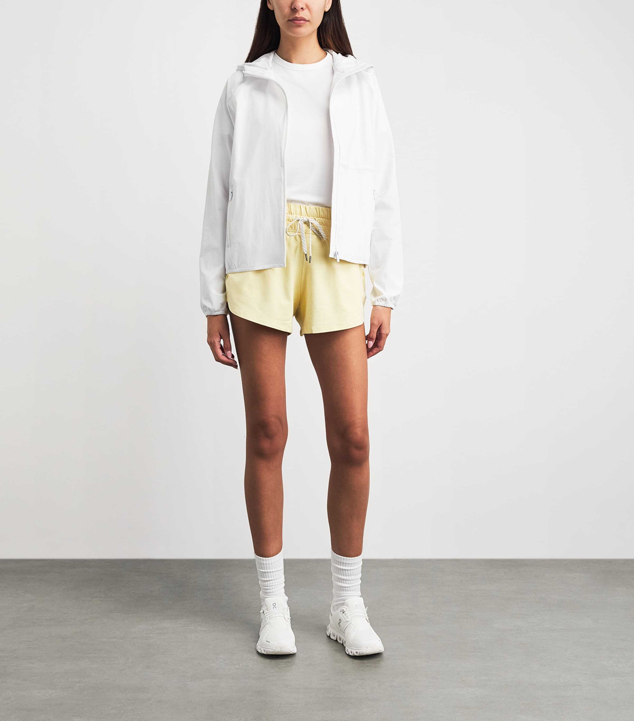 VUORI Womens Renew Trainer Shell Jacket White Image 2