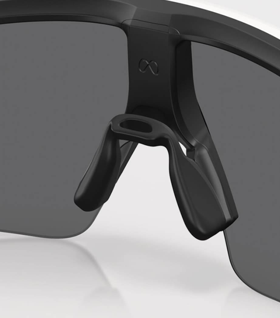 Oakley Meta AI Vanguard Sunglasses Image 8