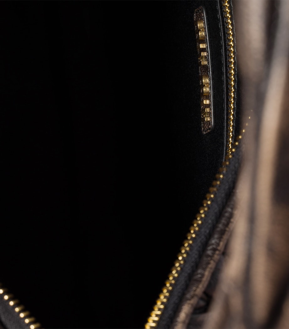 Matelassé Calfskin Wander Shoulder Bag F0201 Image 6