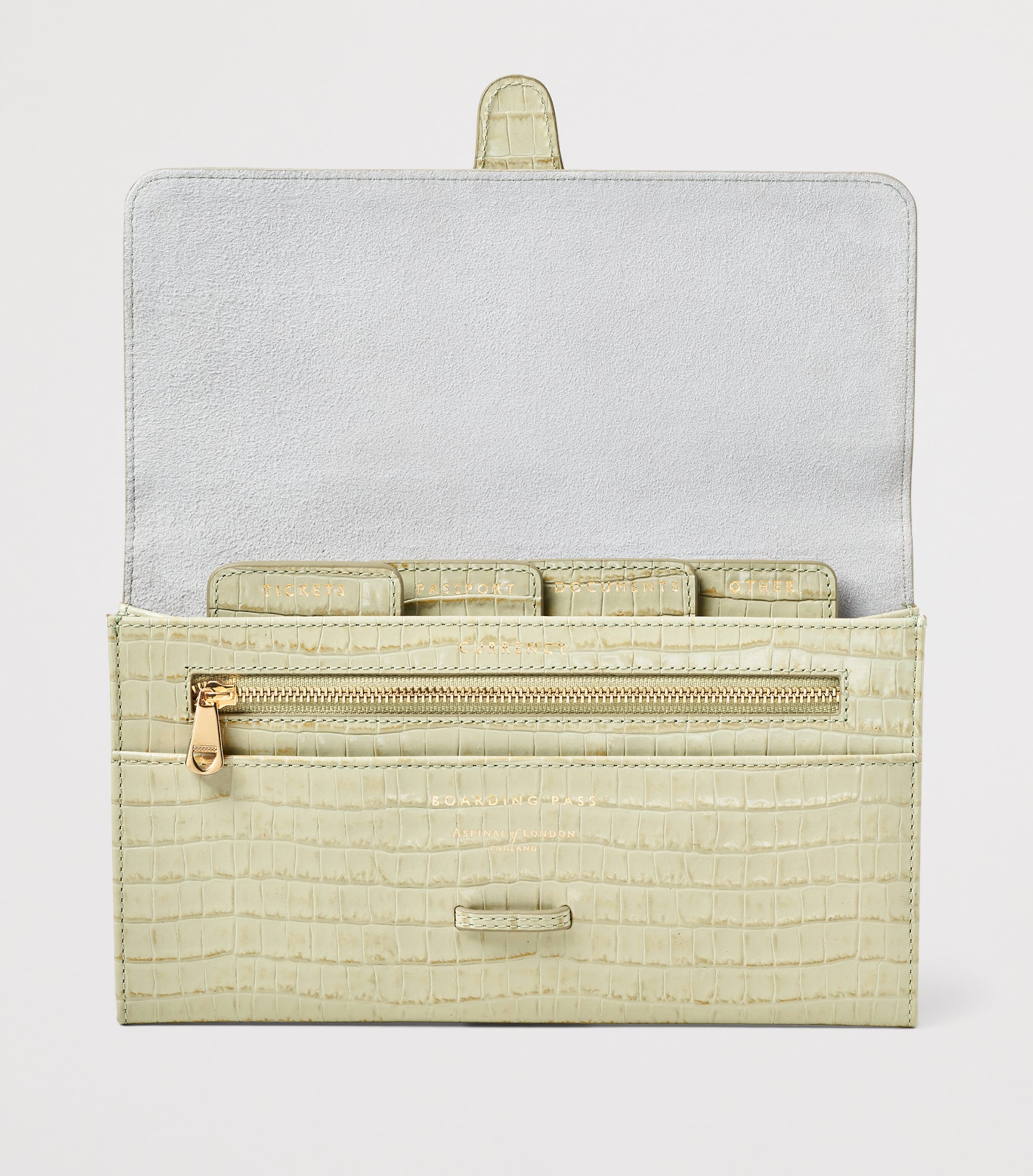 Leather Classic Travel Wallet PISTACHIO Image 2