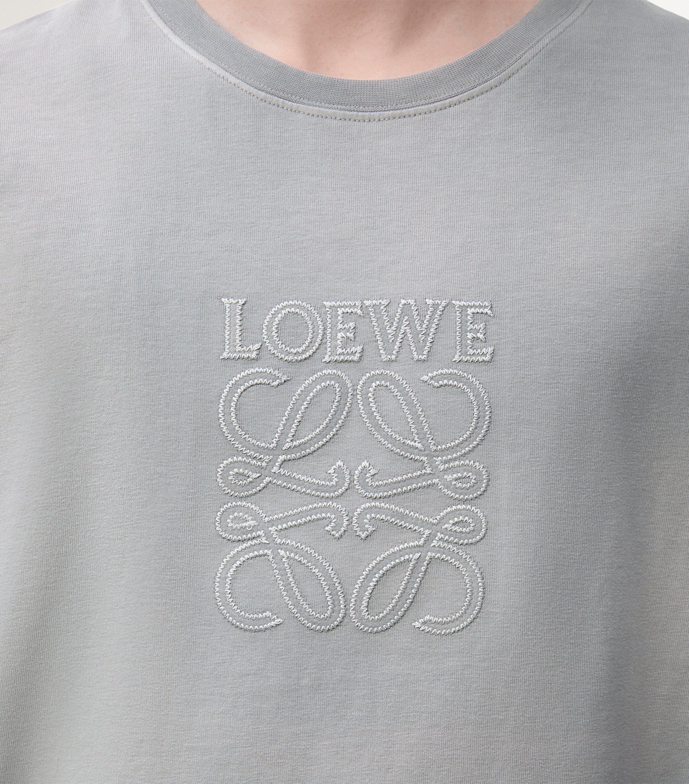 LOEWE グレー 刺繍Tシャツ LOEWEロエベ グレー 刺繍Tシャツ サイズS