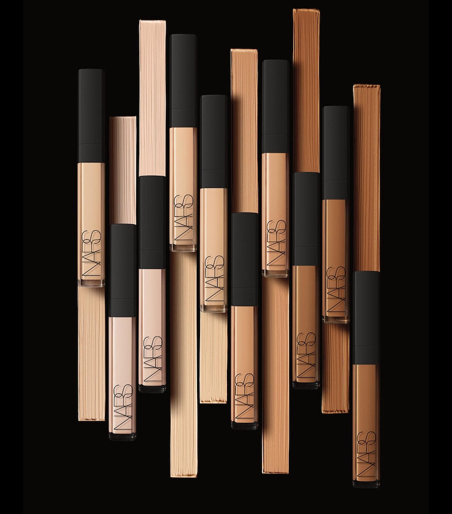 Radiant Creamy Concealer WALNUT Image 6