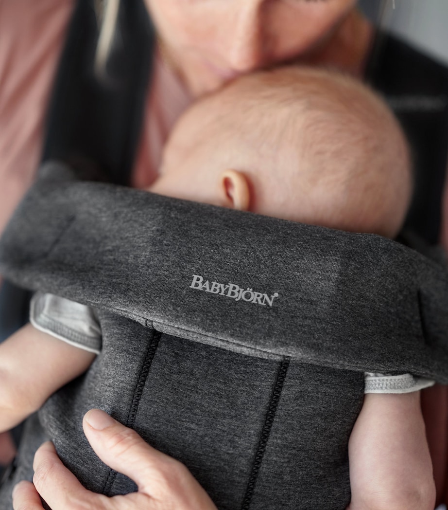 3D Jersey Mini Baby Carrier CHARCOAL GREY Image 3